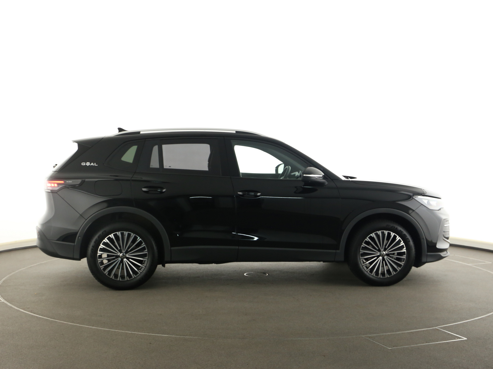 VW Tiguan - Bild 12