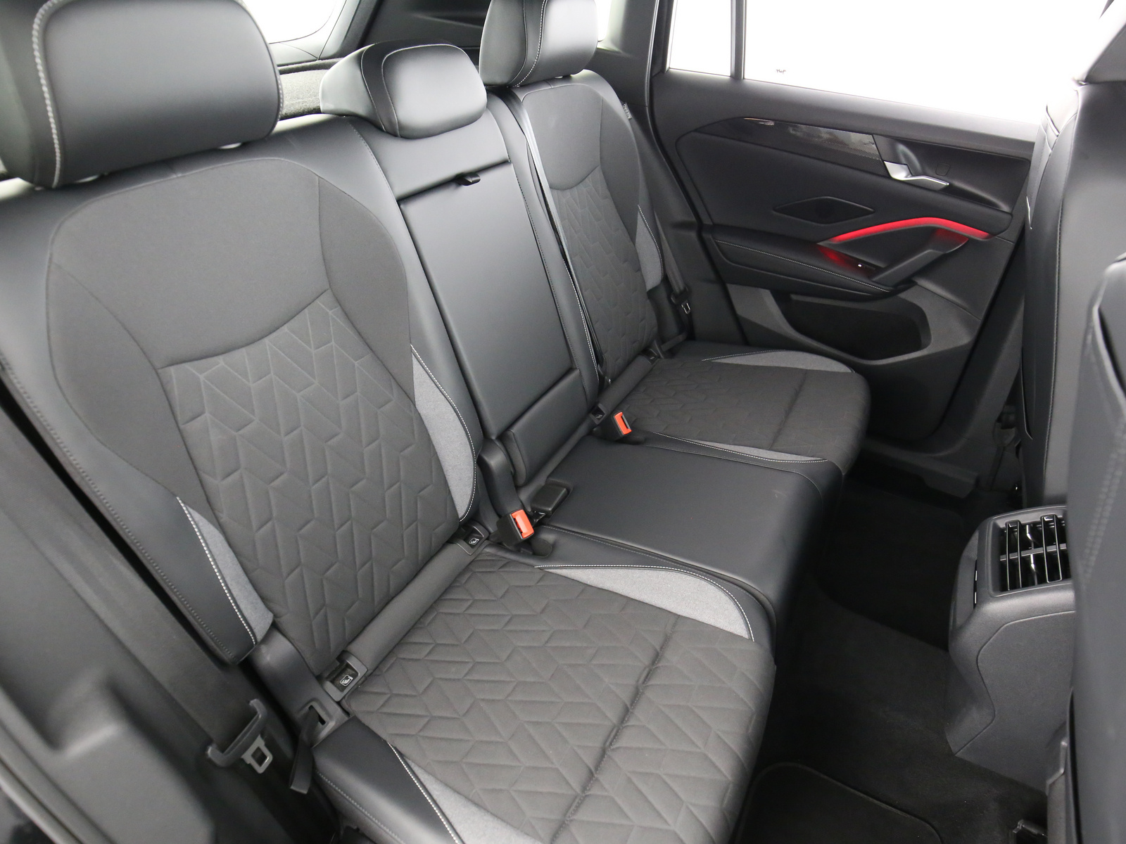 VW Tiguan - Bild 19
