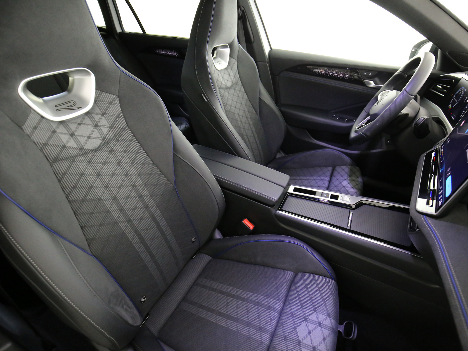 VW Passat Variant - Bild 18