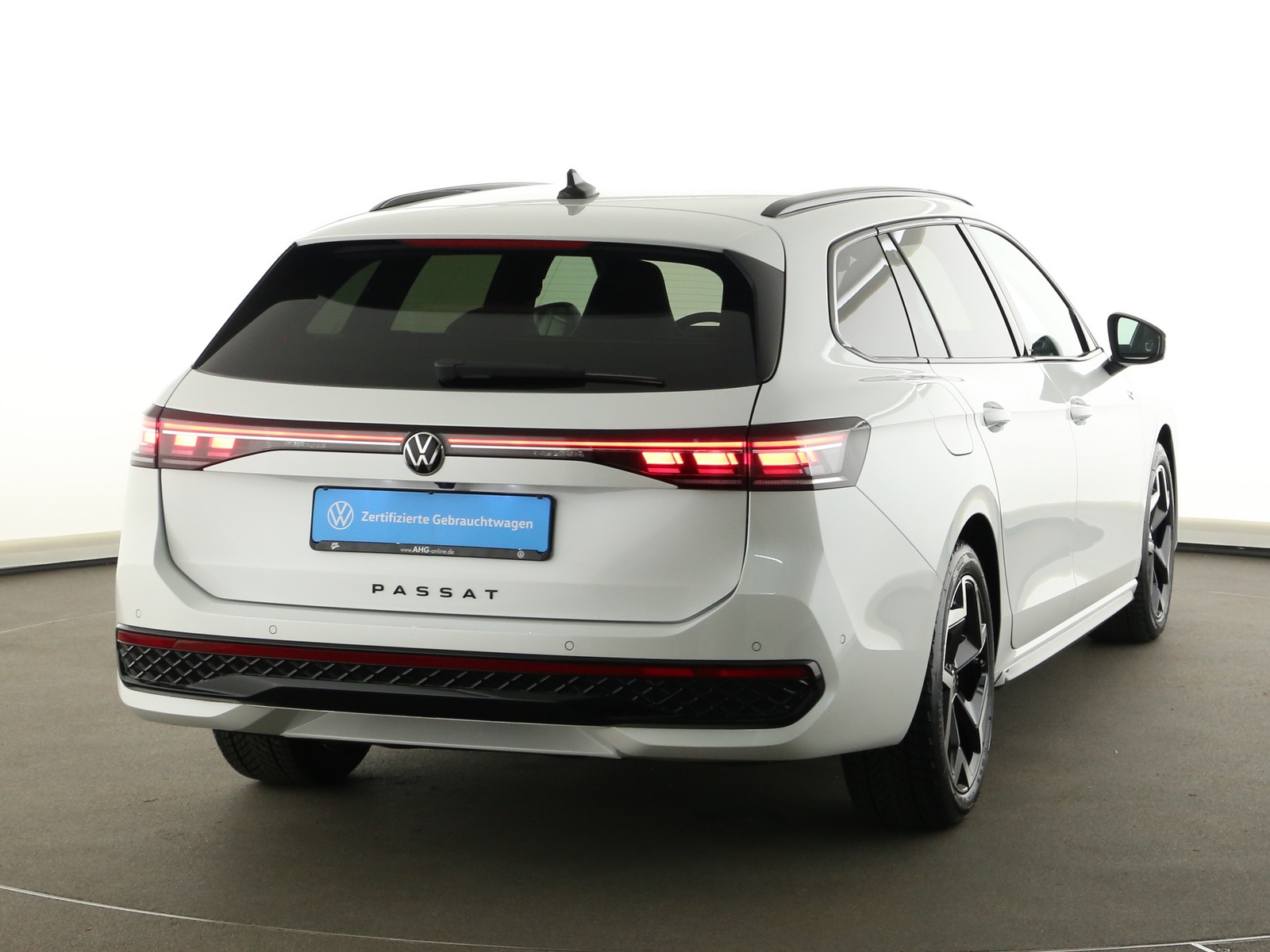 VW Passat Variant - Bild 6