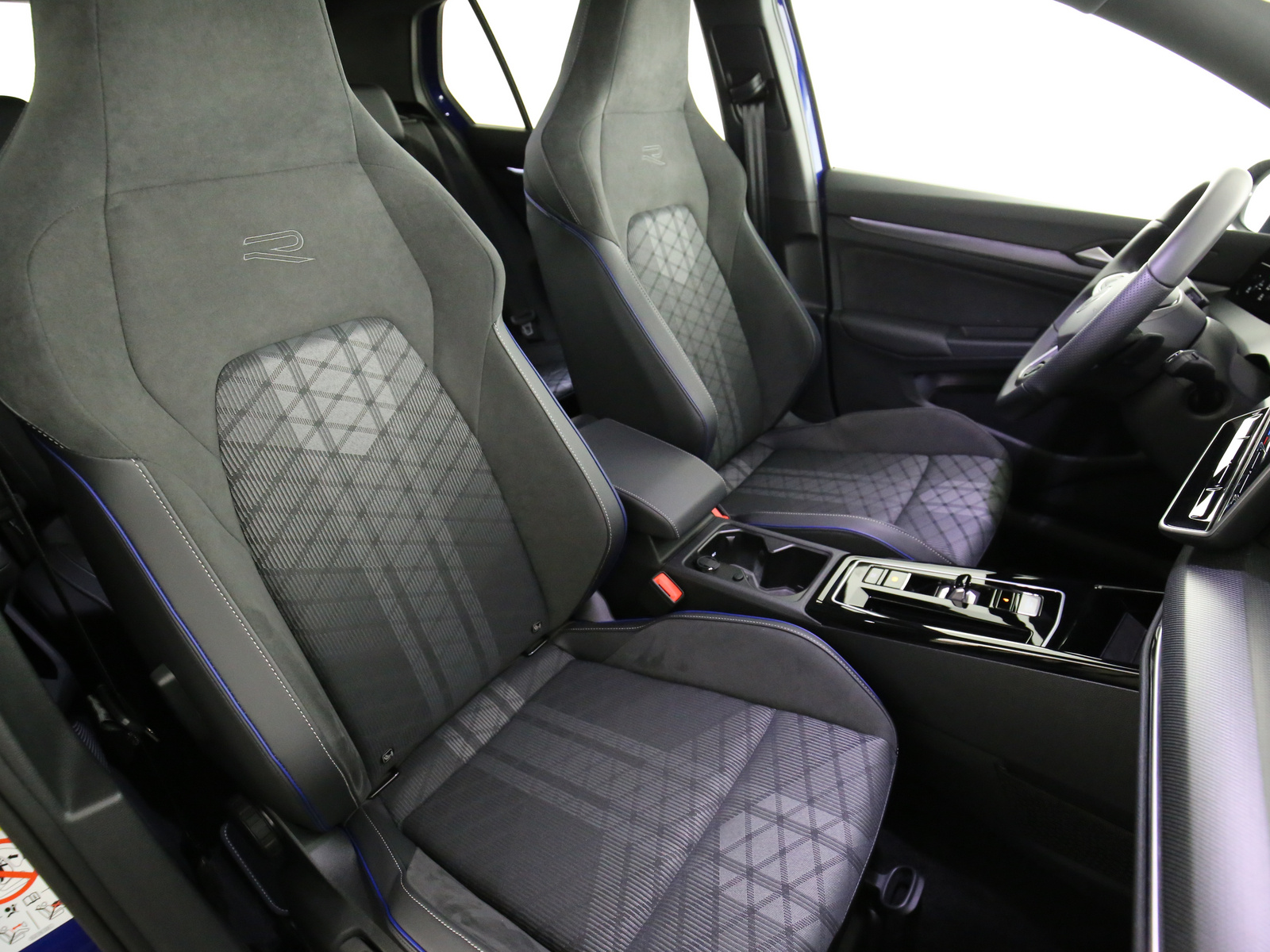 VW Golf VIII - Bild 14