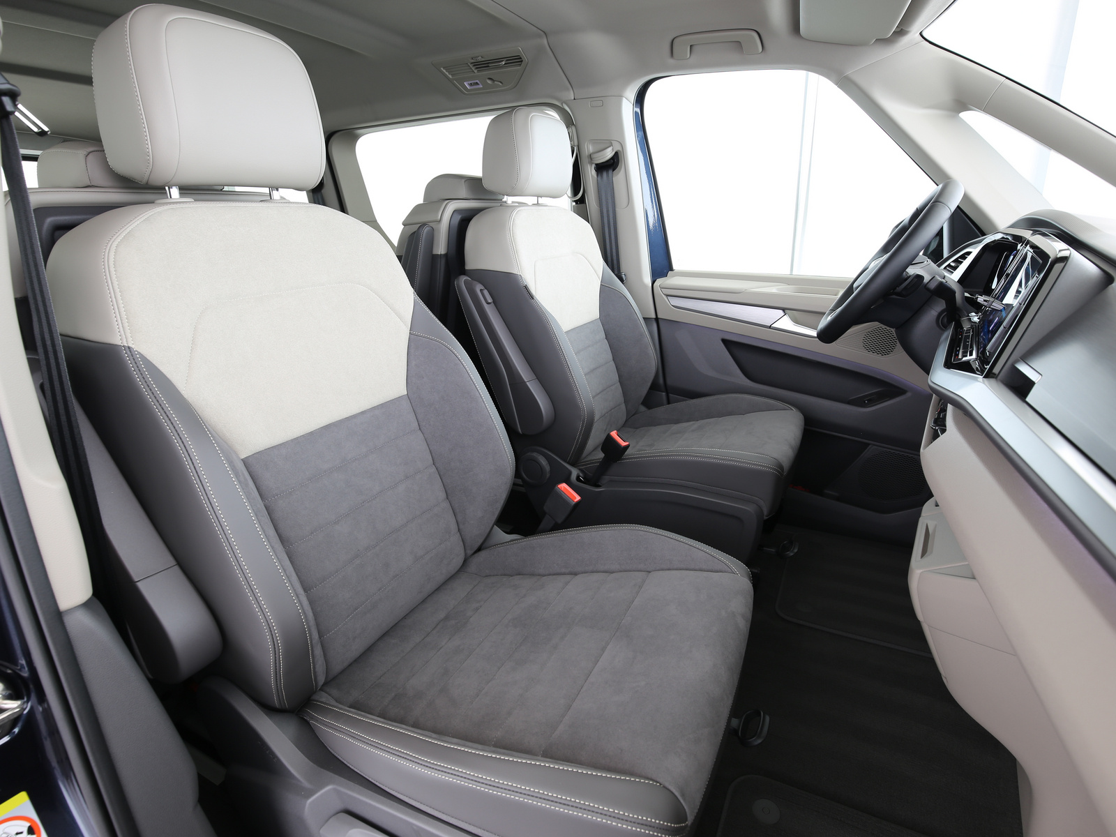 VW Multivan - Bild 17