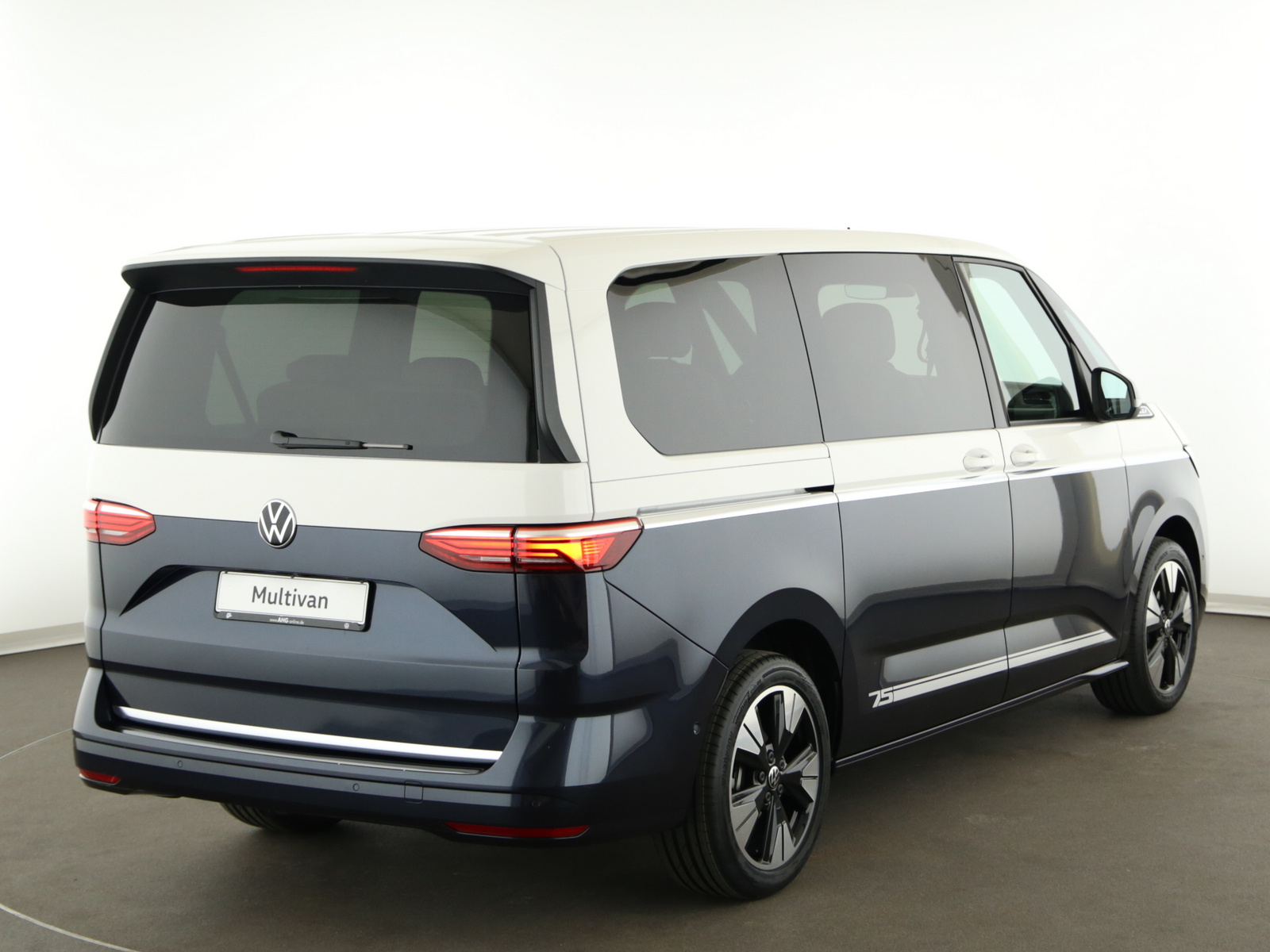 VW Multivan - Bild 7