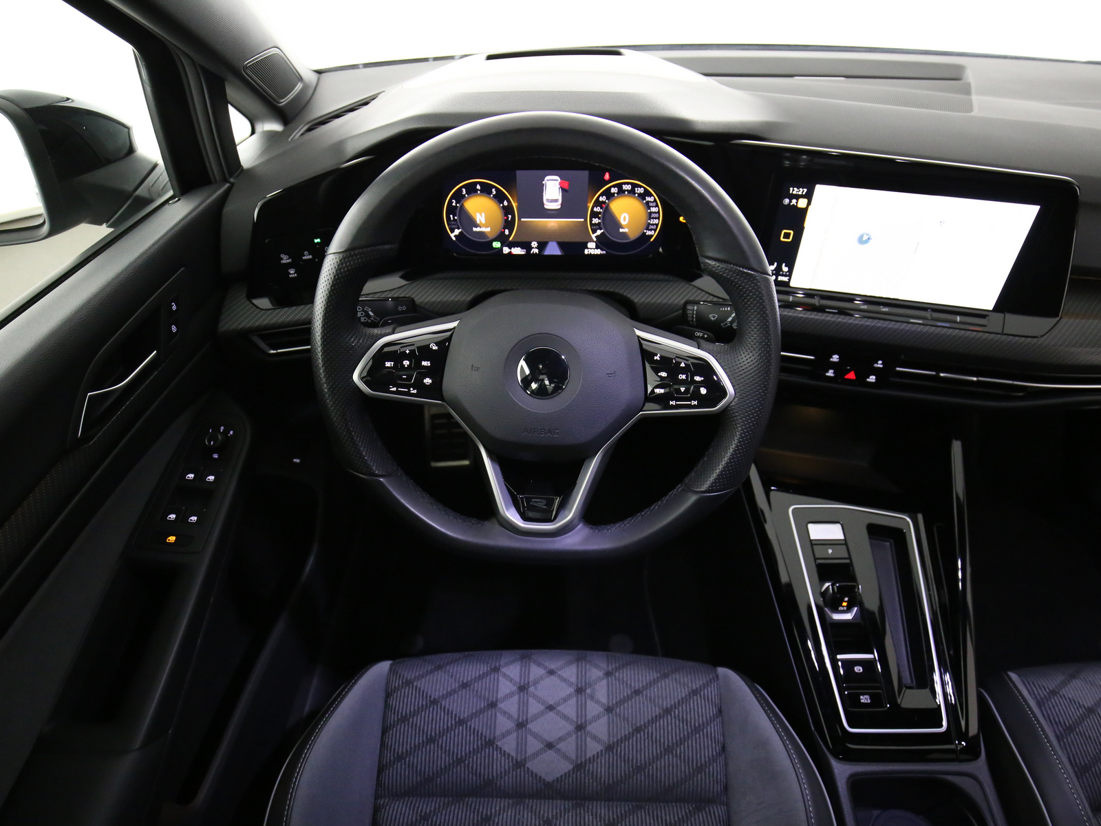 VW Golf VIII Variant - Bild 10