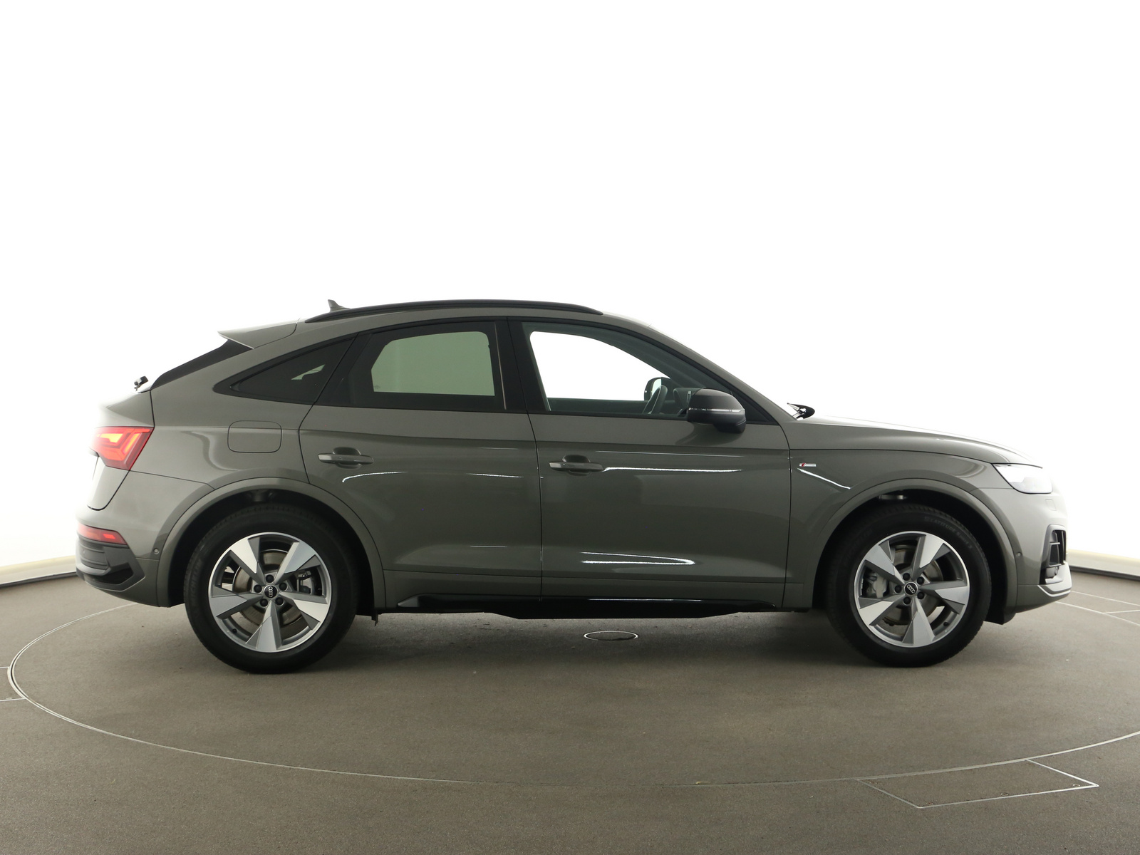 Audi Q5 Sportback - Bild 12