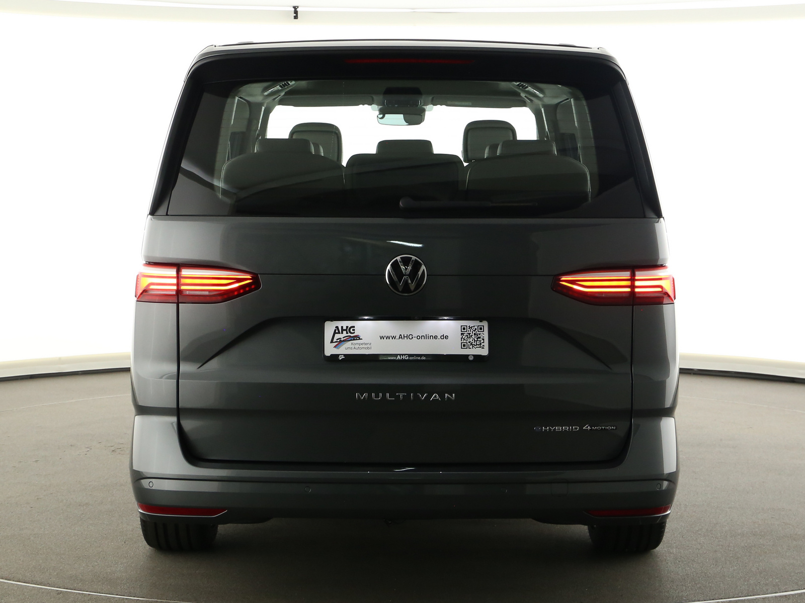 VW Multivan - Photo 10
