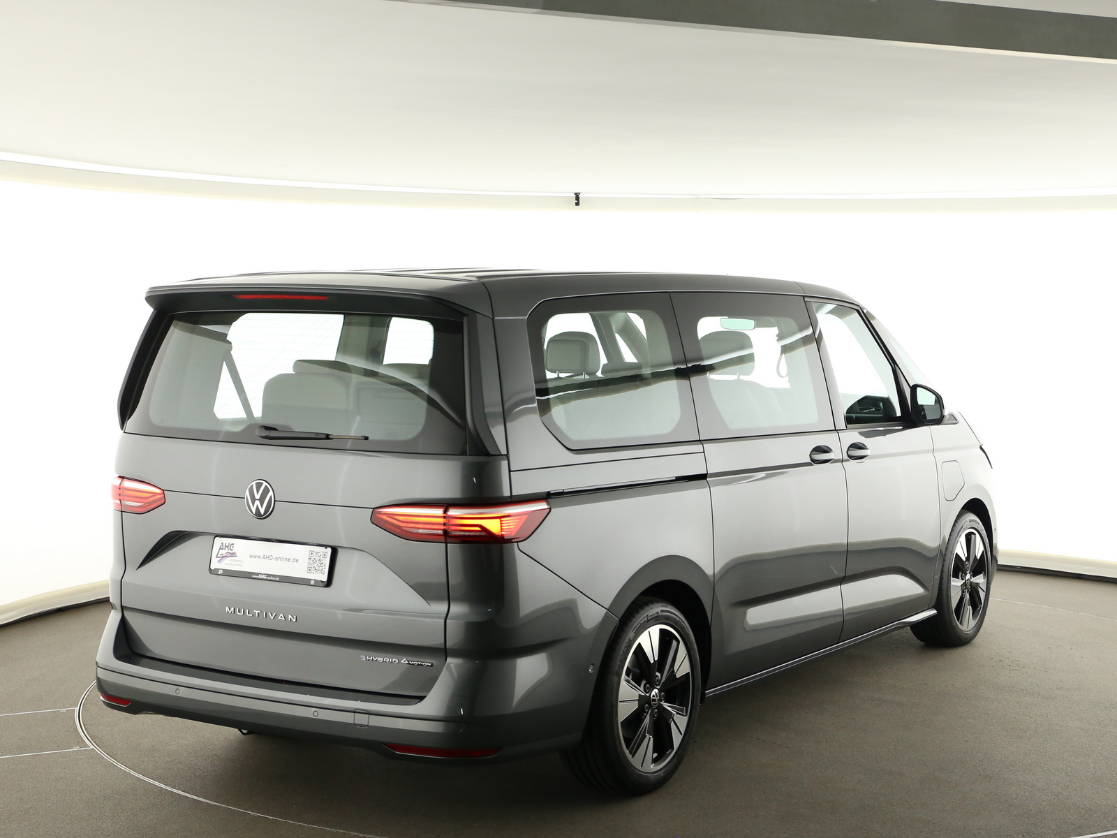 VW Multivan - Photo 11