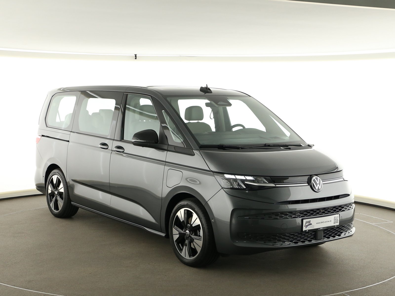 VW Multivan - Photo 13
