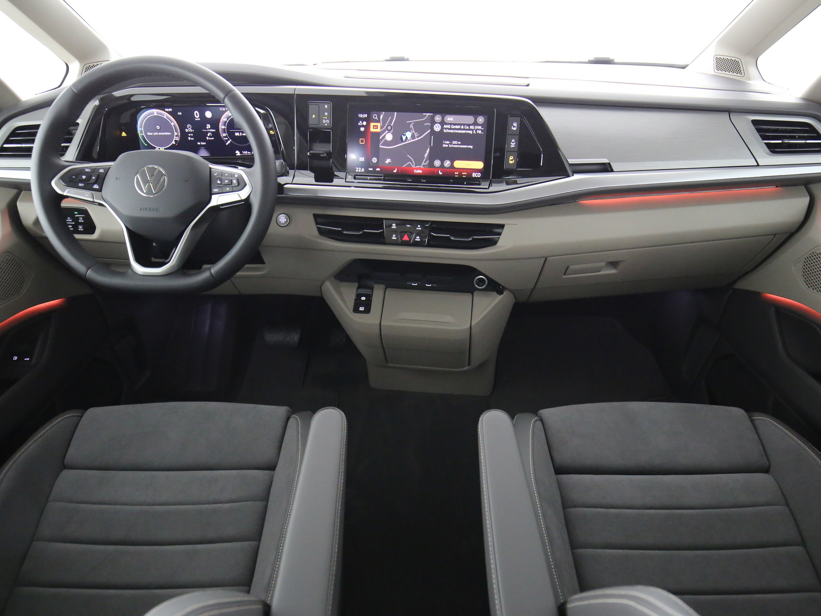 VW Multivan - Photo 15