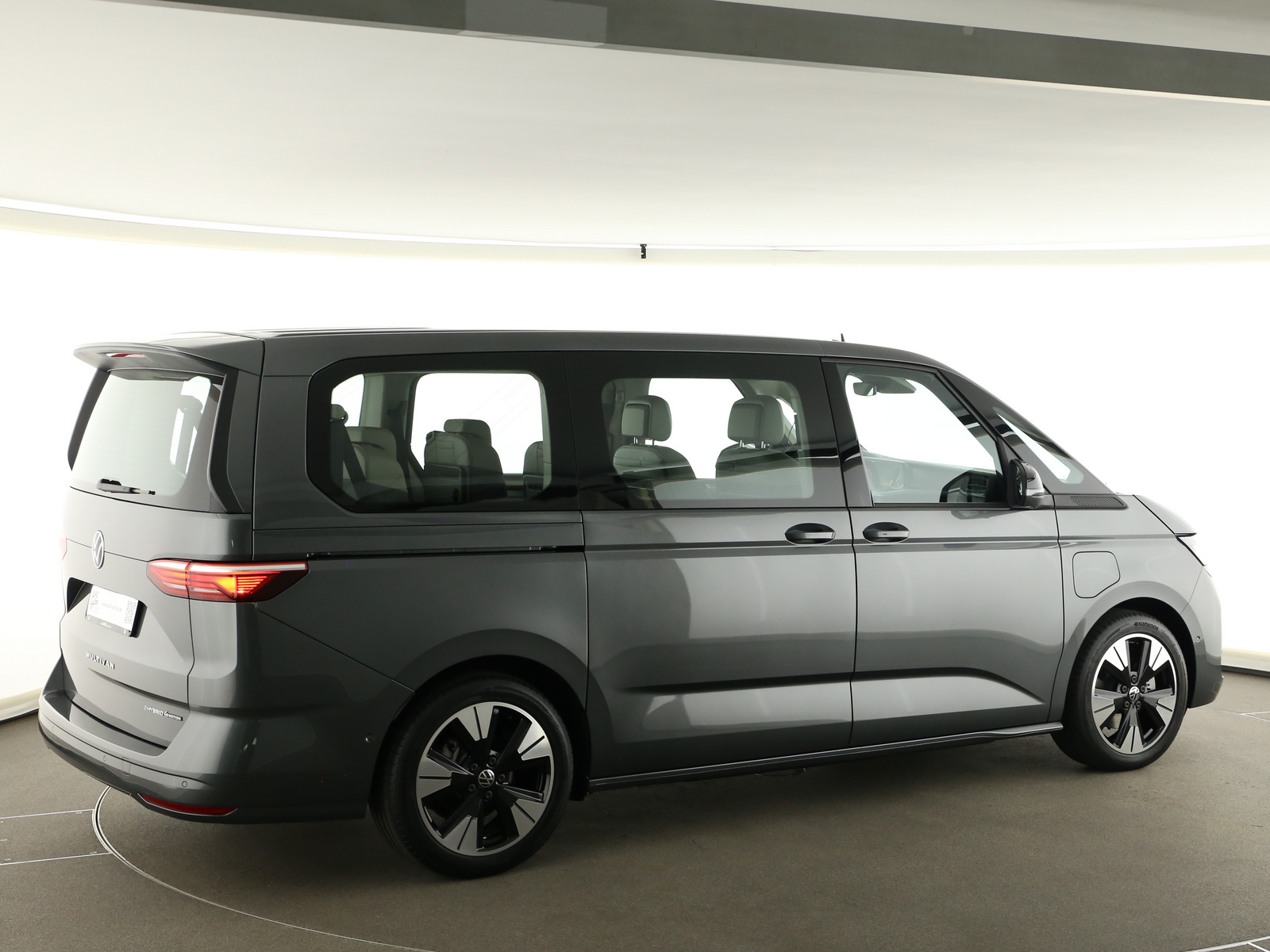 VW Multivan - Photo 7
