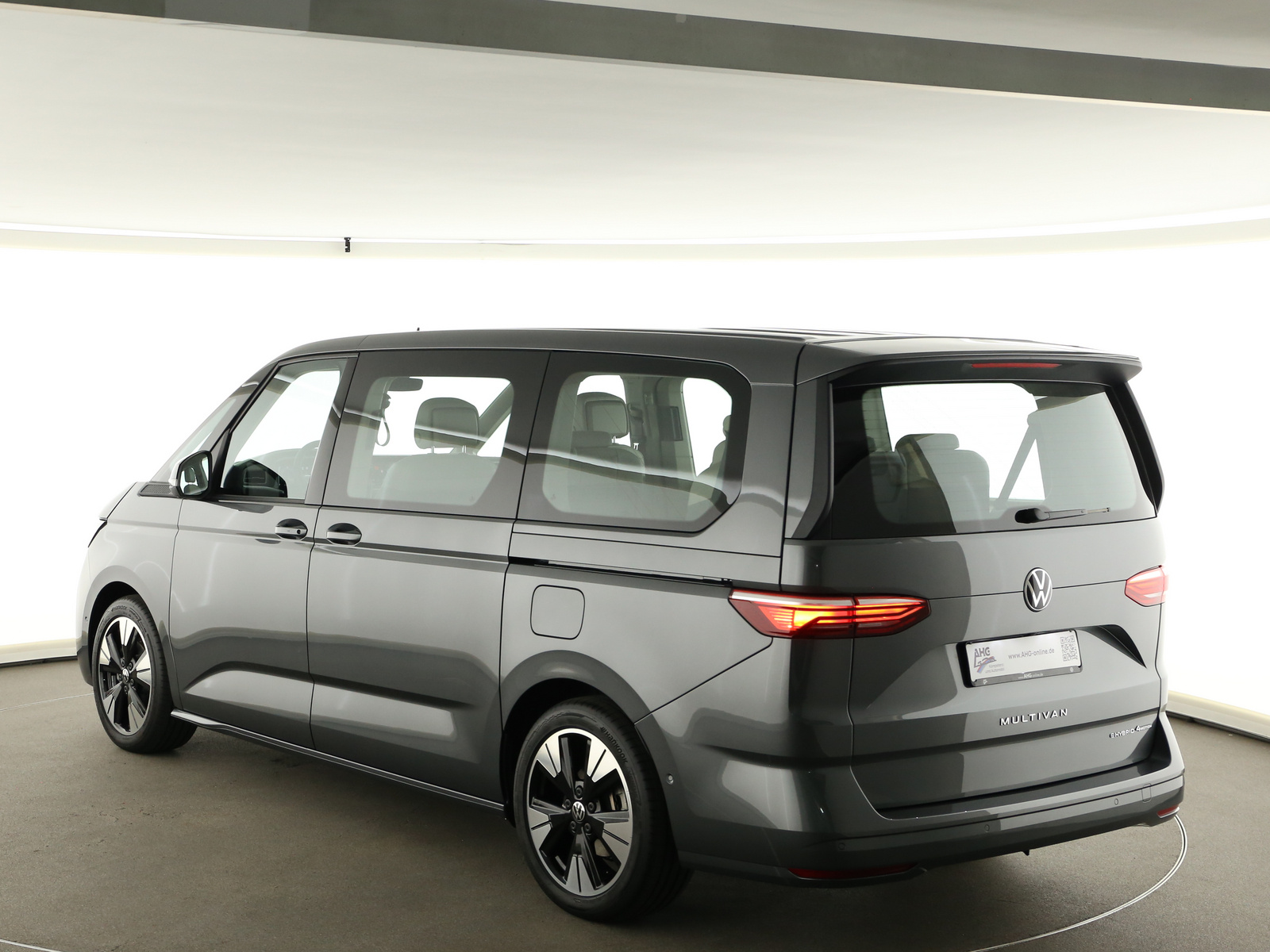 VW Multivan - Photo 9