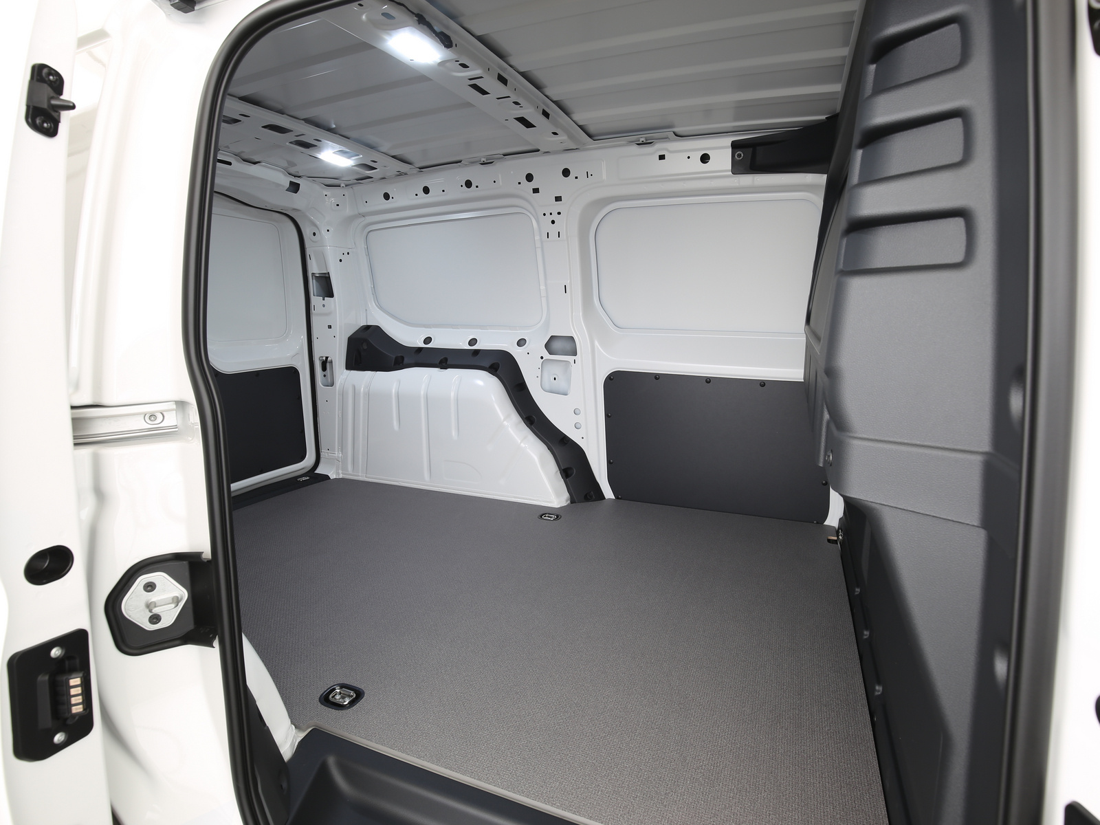 VW Caddy Cargo / Flexible / Kombi - Bild 15