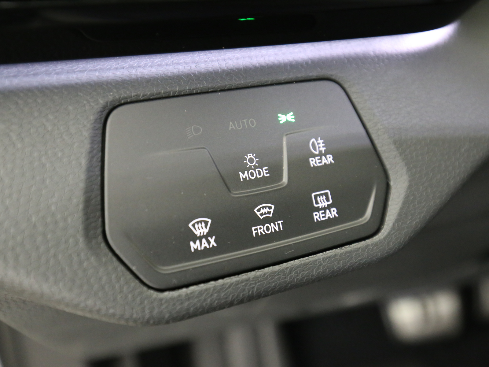VW ID.4 - Image 23