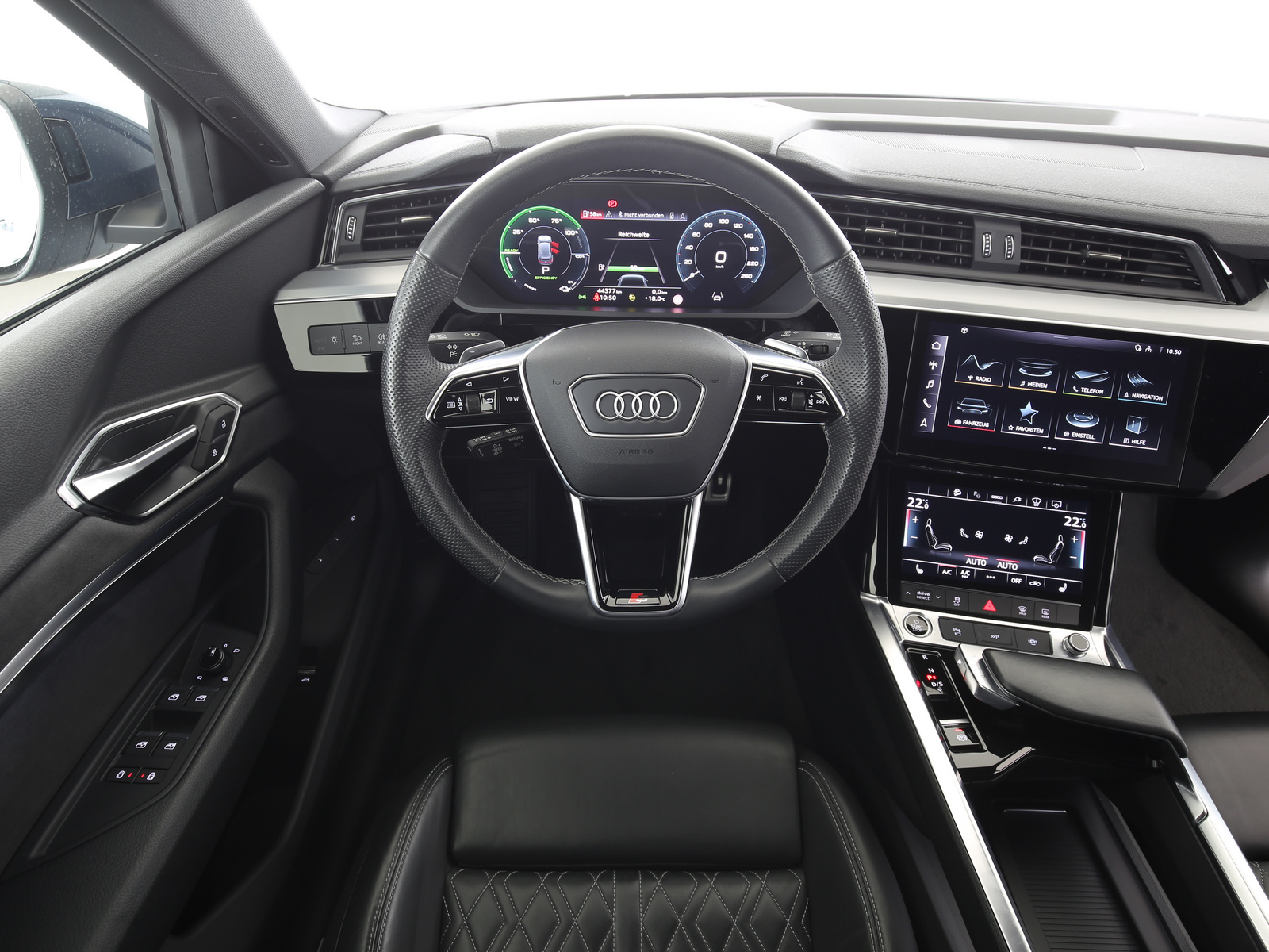 Audi Q8 e-tron - Bild 10