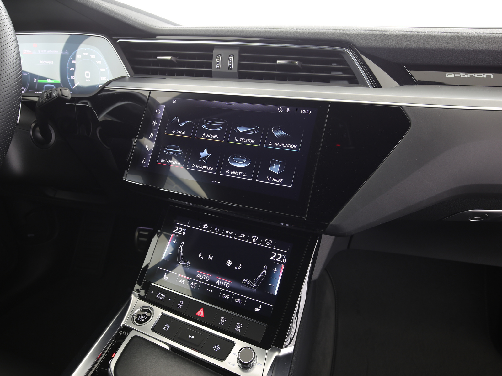 Audi Q8 e-tron - Bild 13