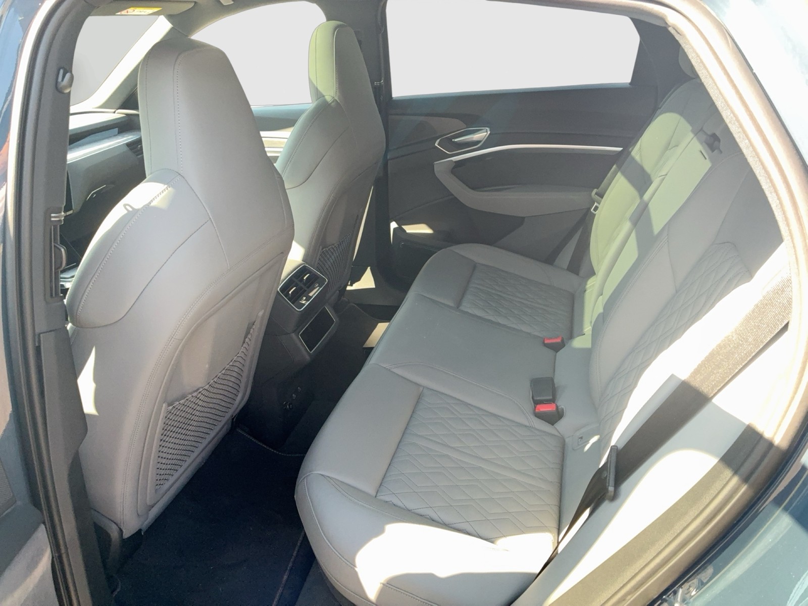 Audi Q8 e-tron Sportback - Bild 11