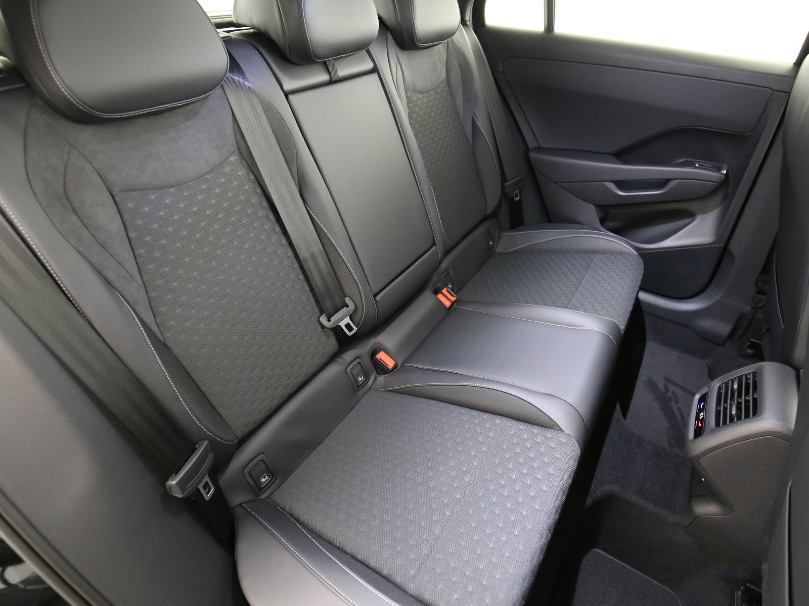 VW T-Roc - Bild 19