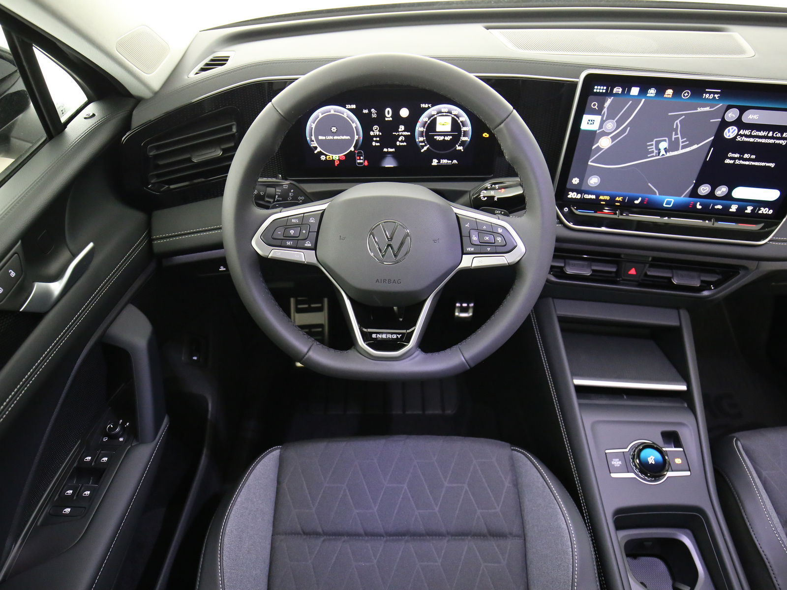 VW Tiguan - Bild 14