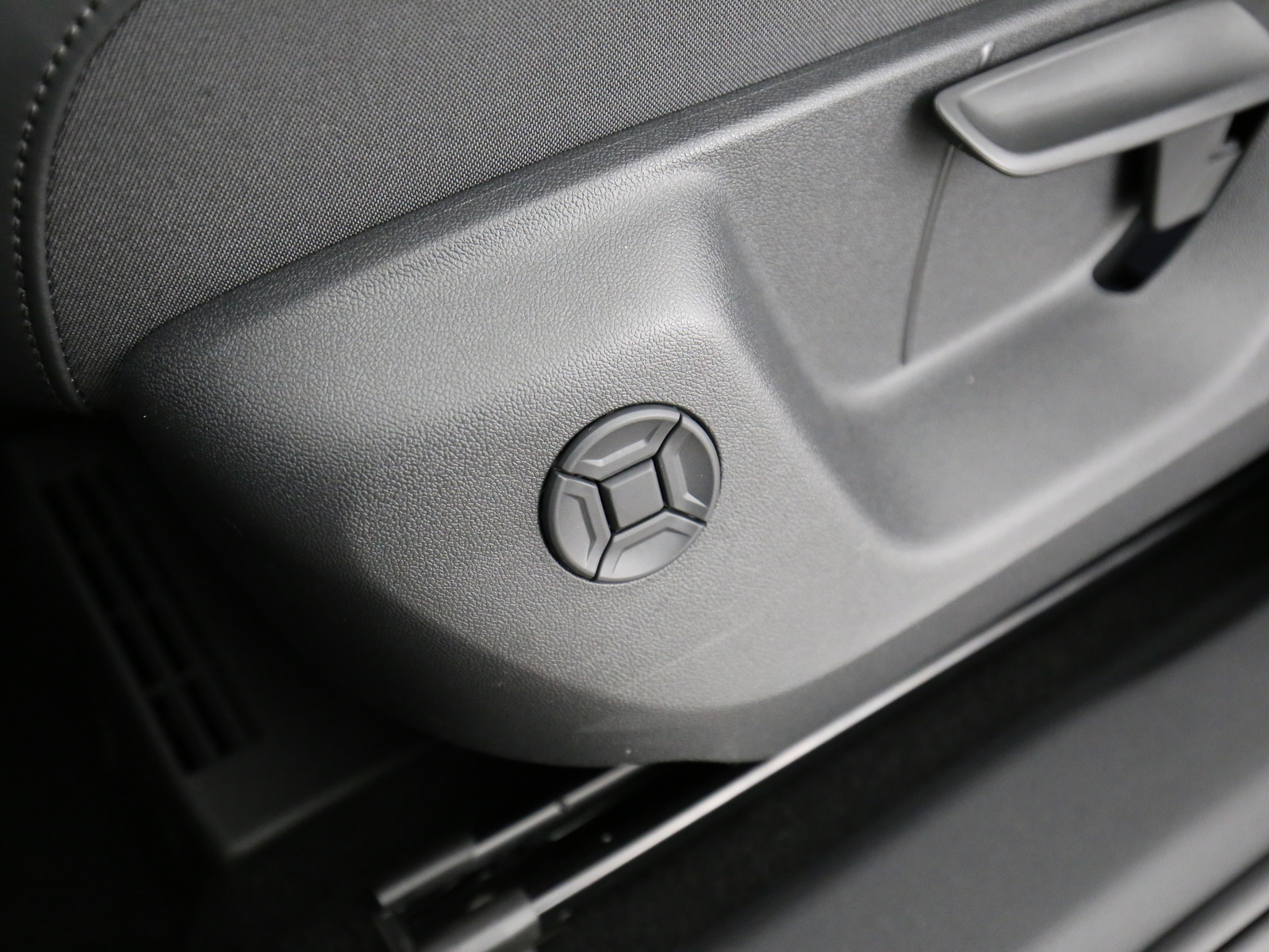 VW Tiguan - Bild 25