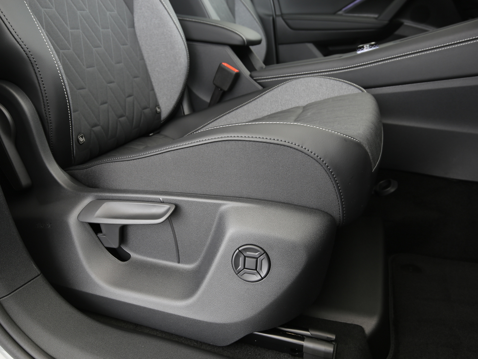 VW Tiguan - Bild 21