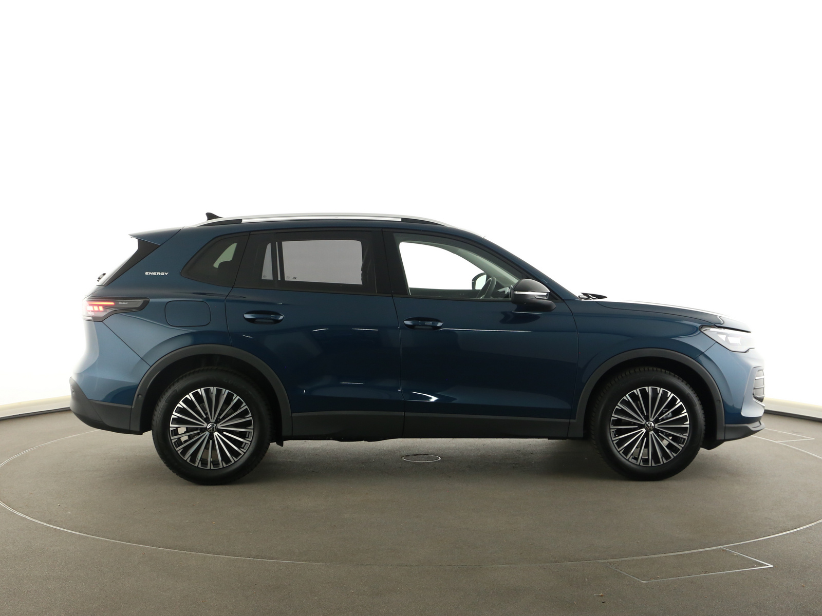 VW Tiguan - Bild 12
