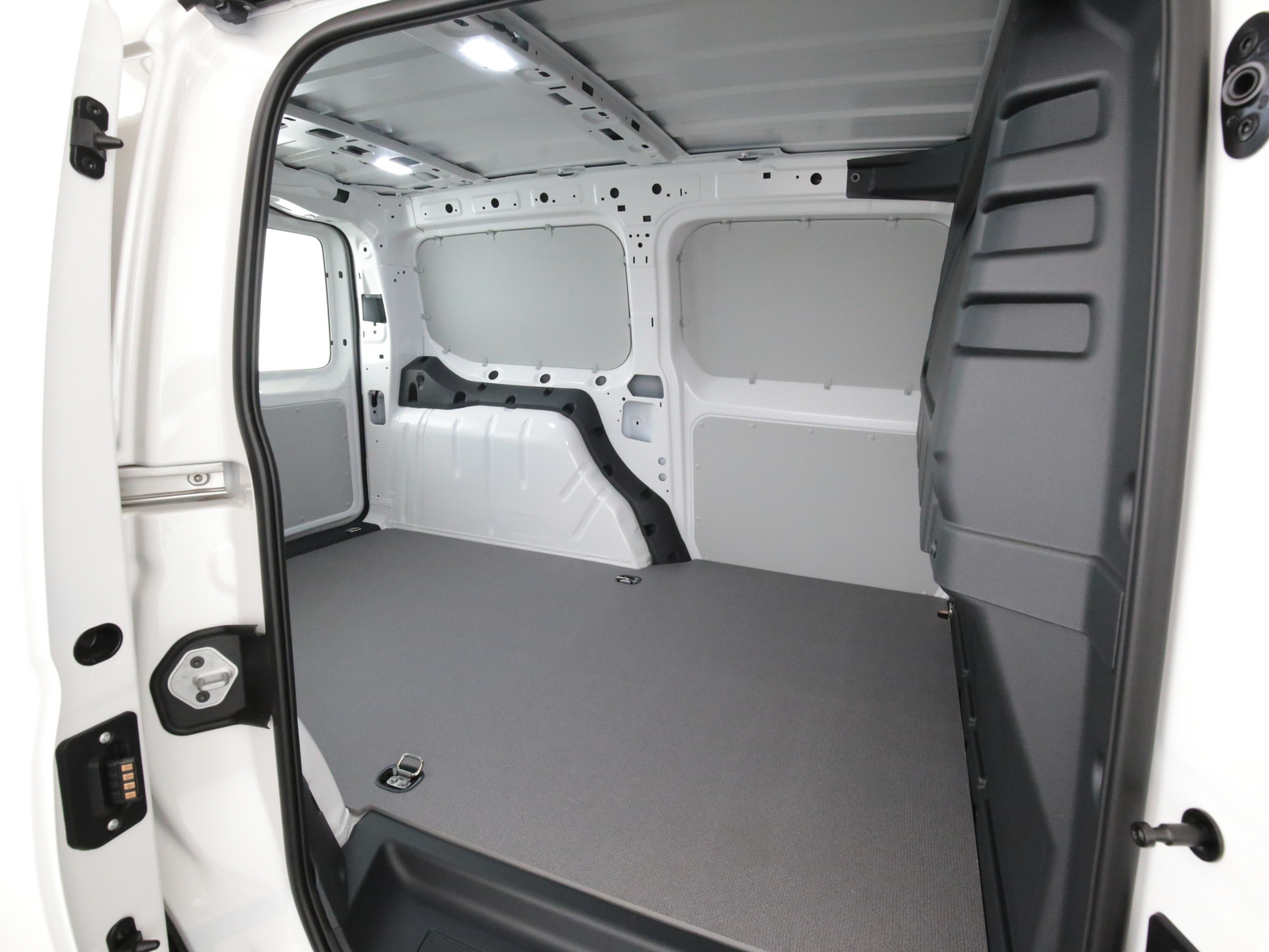 VW Caddy Cargo / Flexible / Kombi - Bild 14