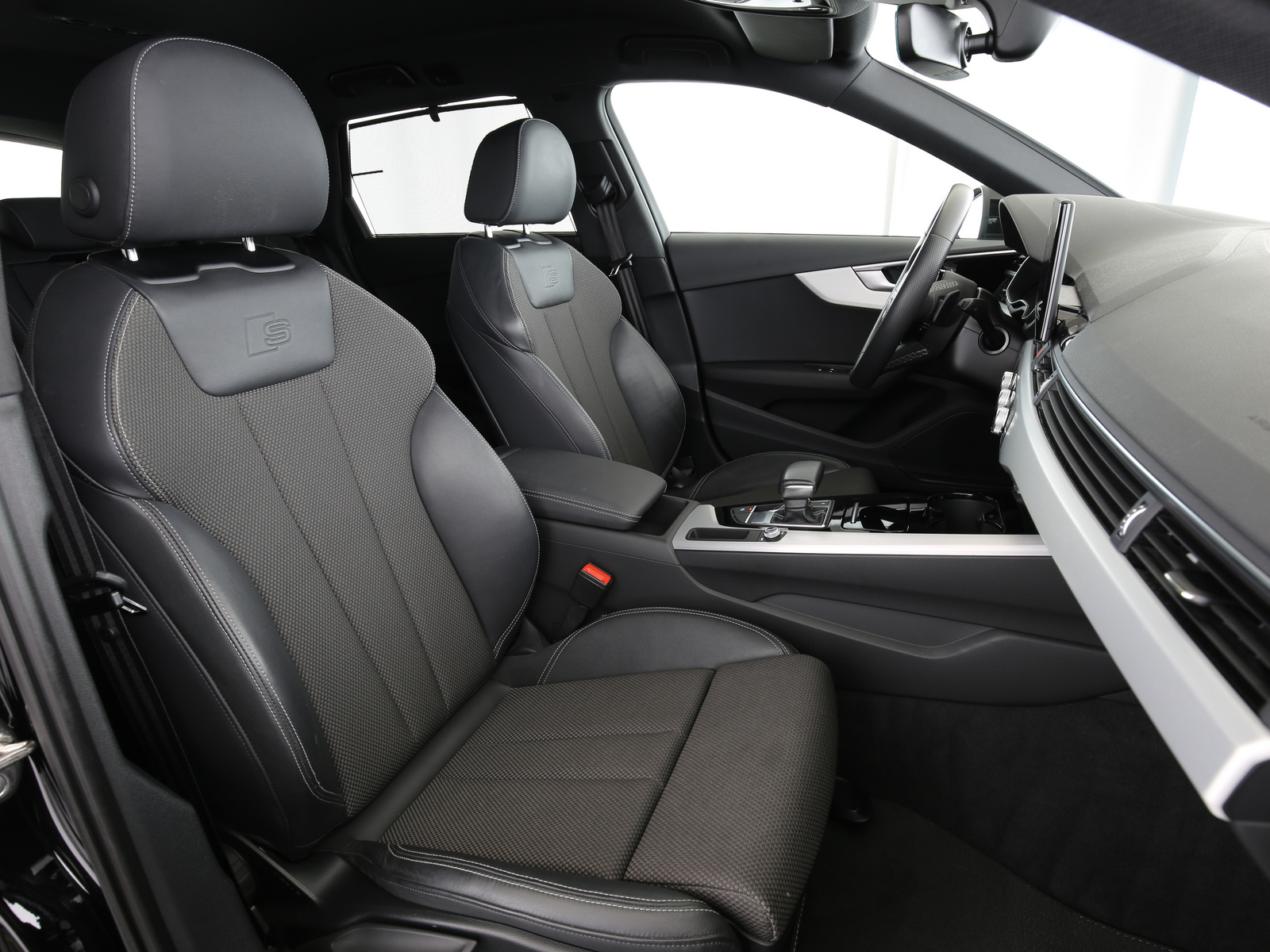 Audi A4 Avant - Bild 21