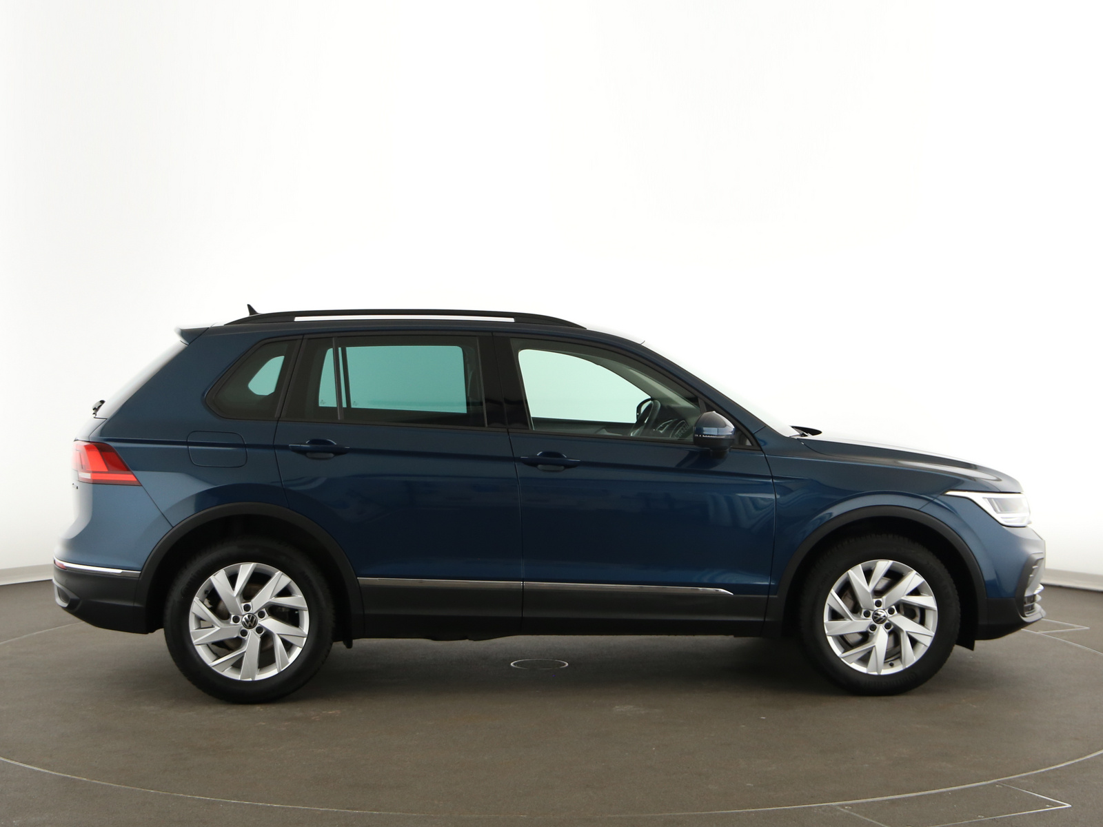 VW Tiguan - Bild 8