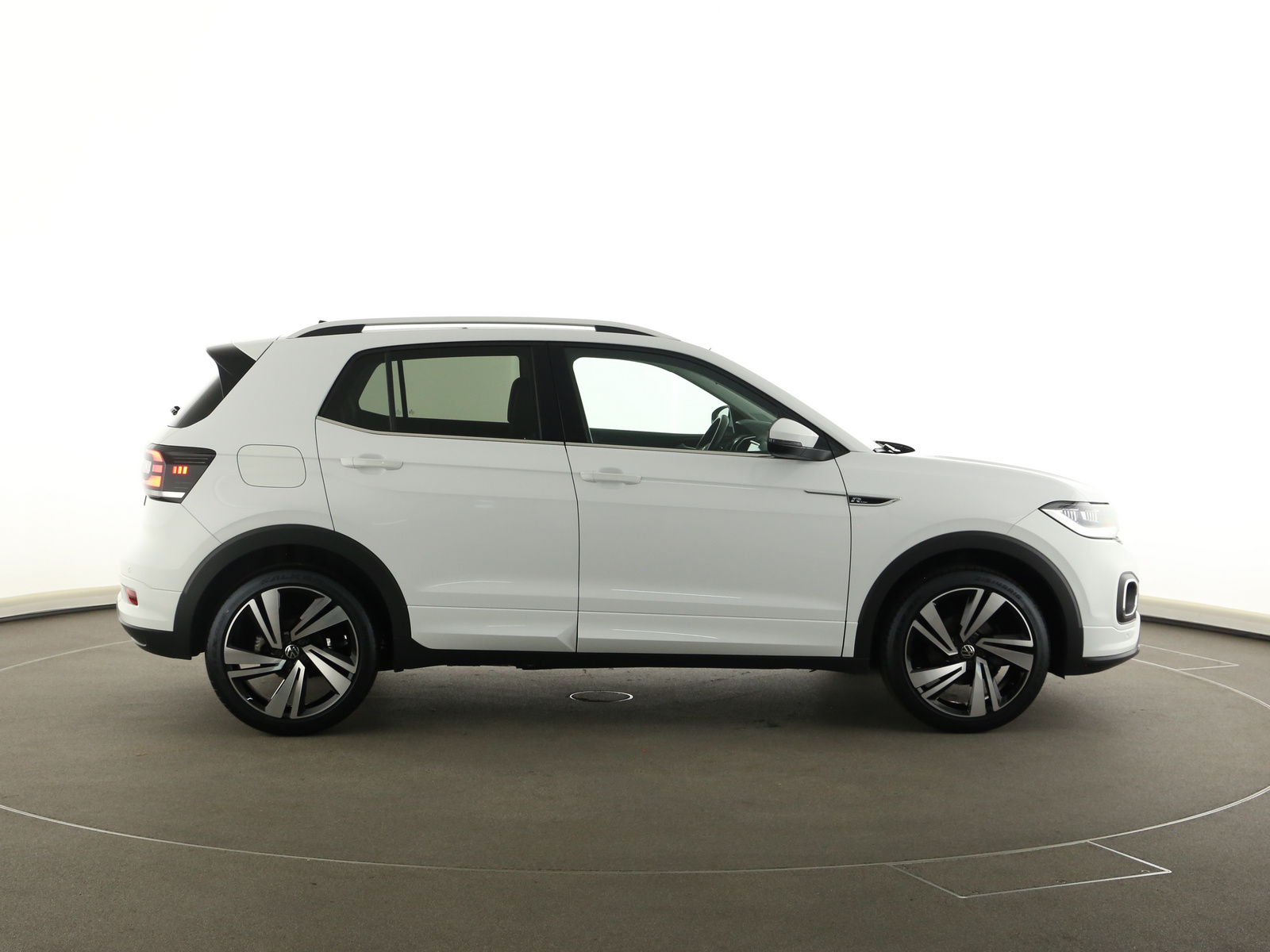 VW T-Cross - Bild 12