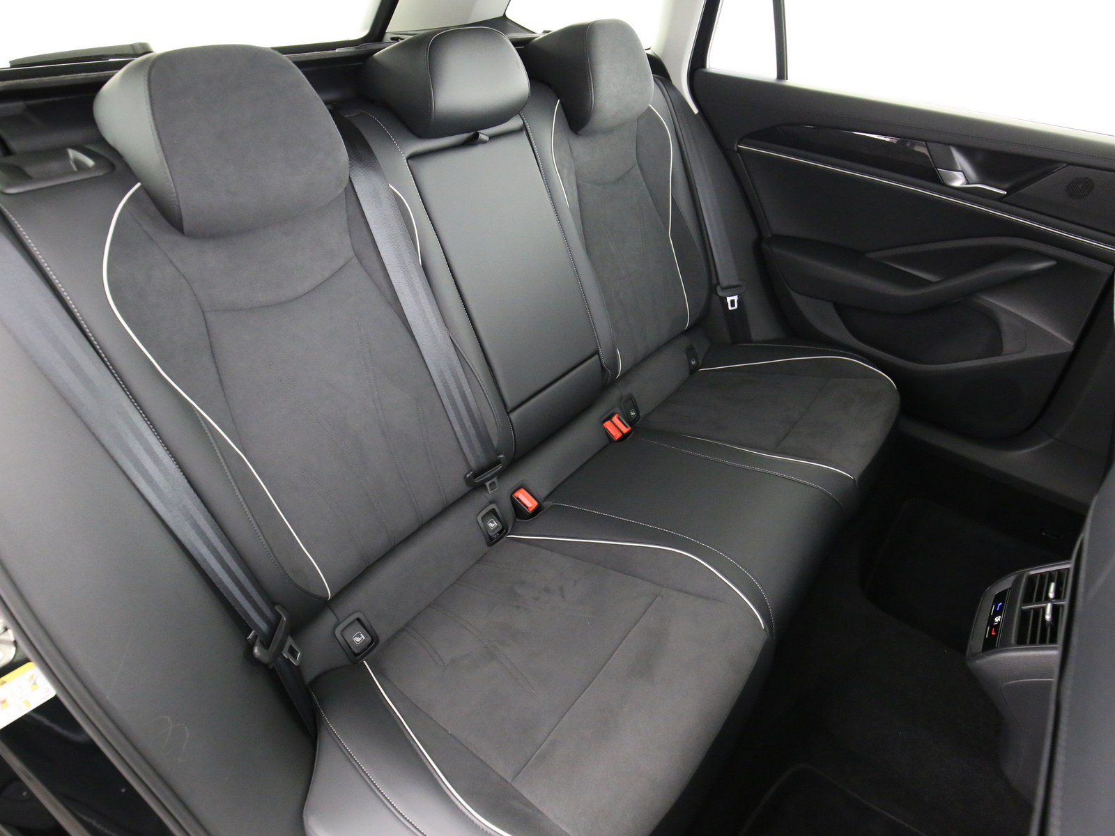 VW Passat Variant - Bild 19