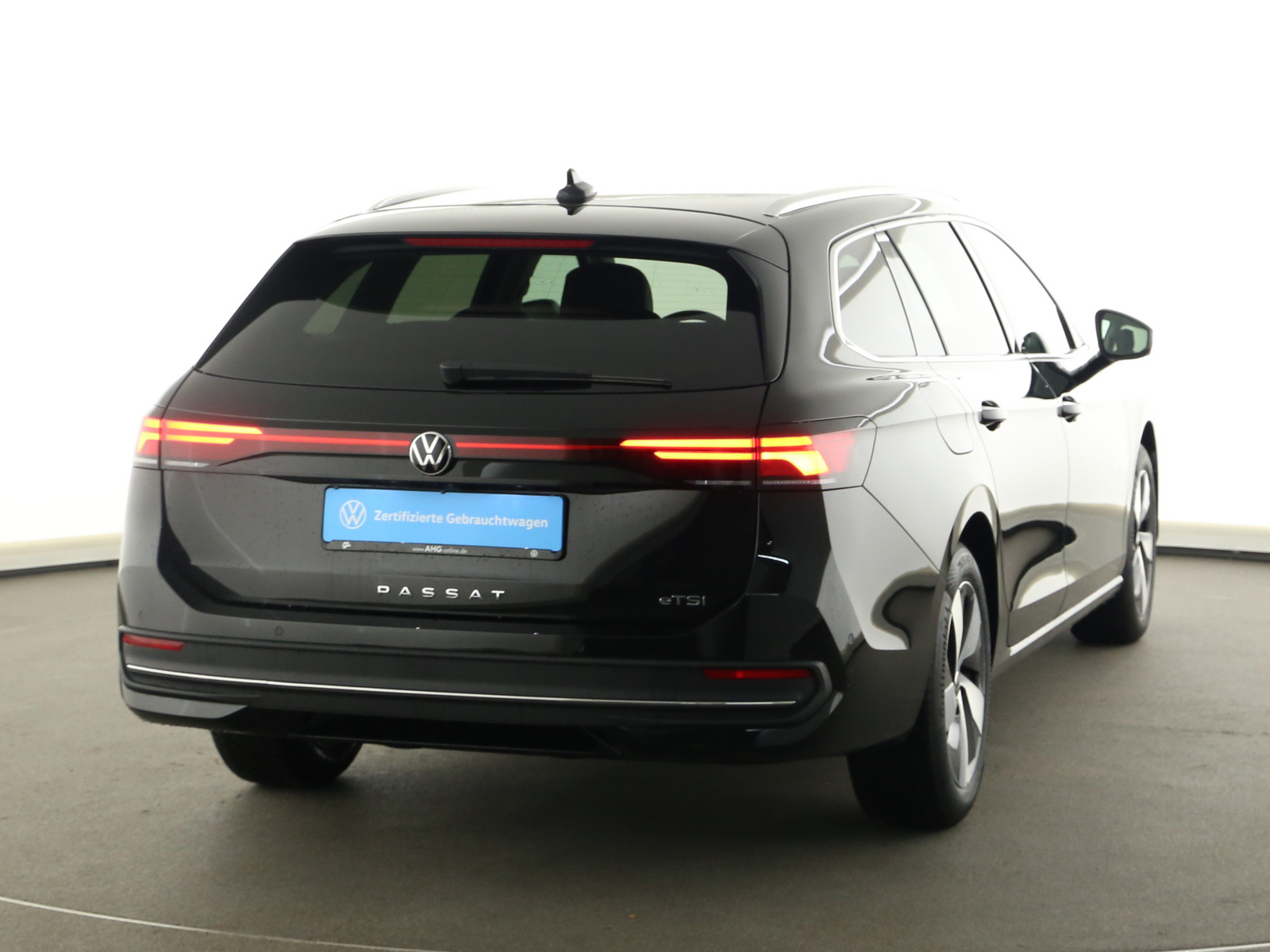 VW Passat Variant - Bild 6