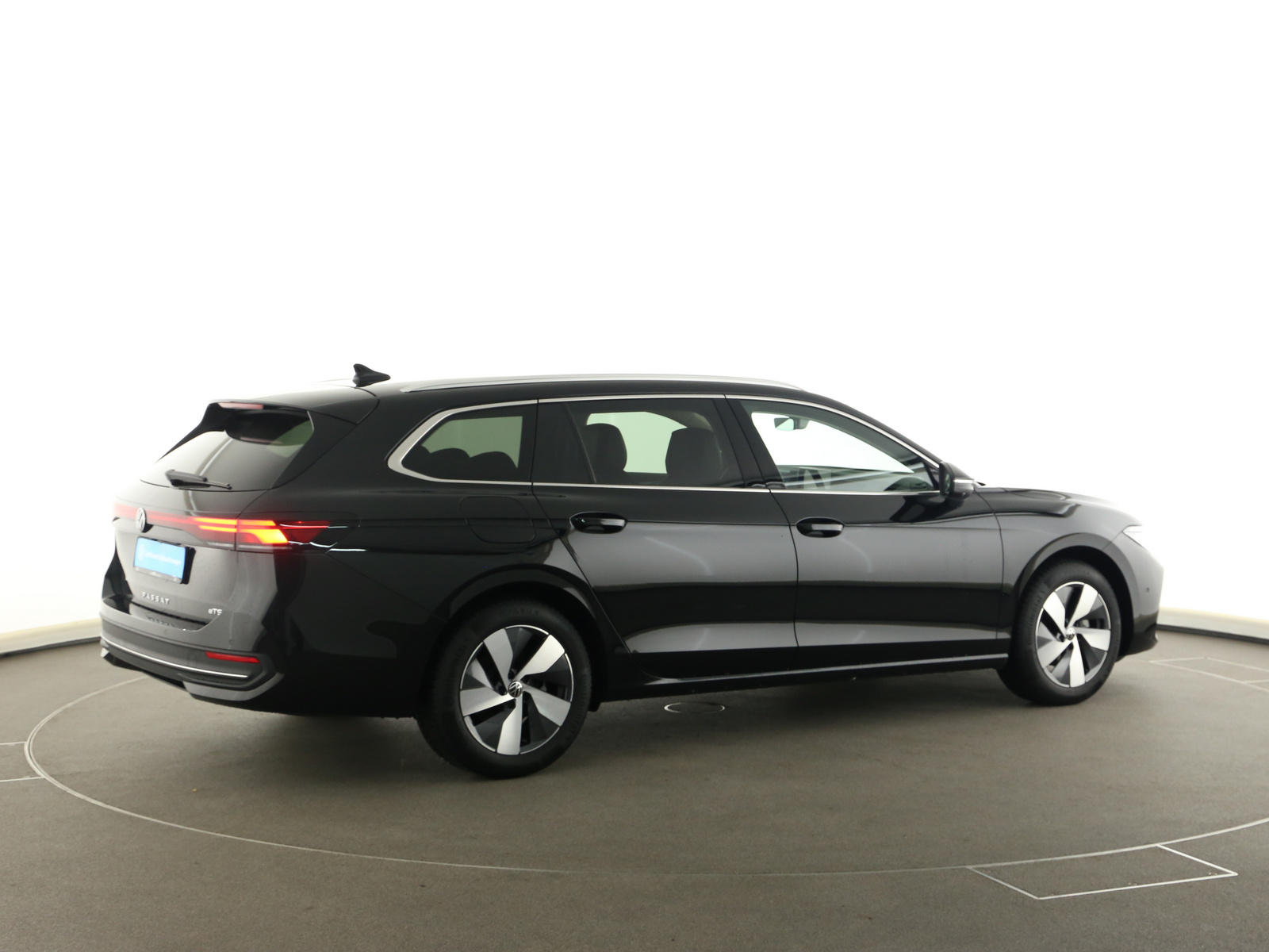 VW Passat Variant - Bild 7