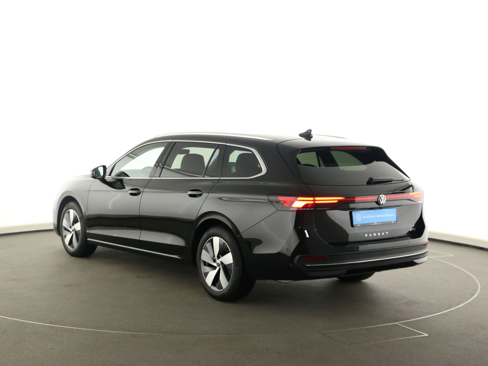 VW Passat Variant - Bild 9