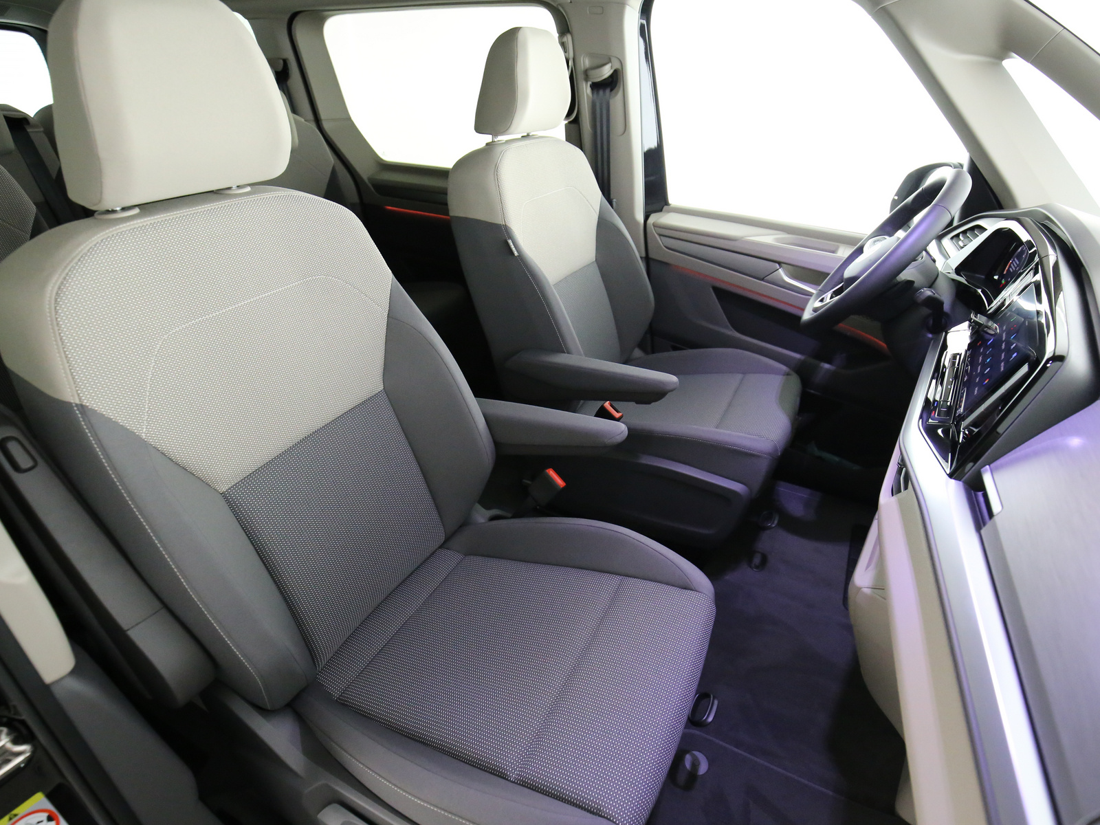 VW Multivan - Bild 14