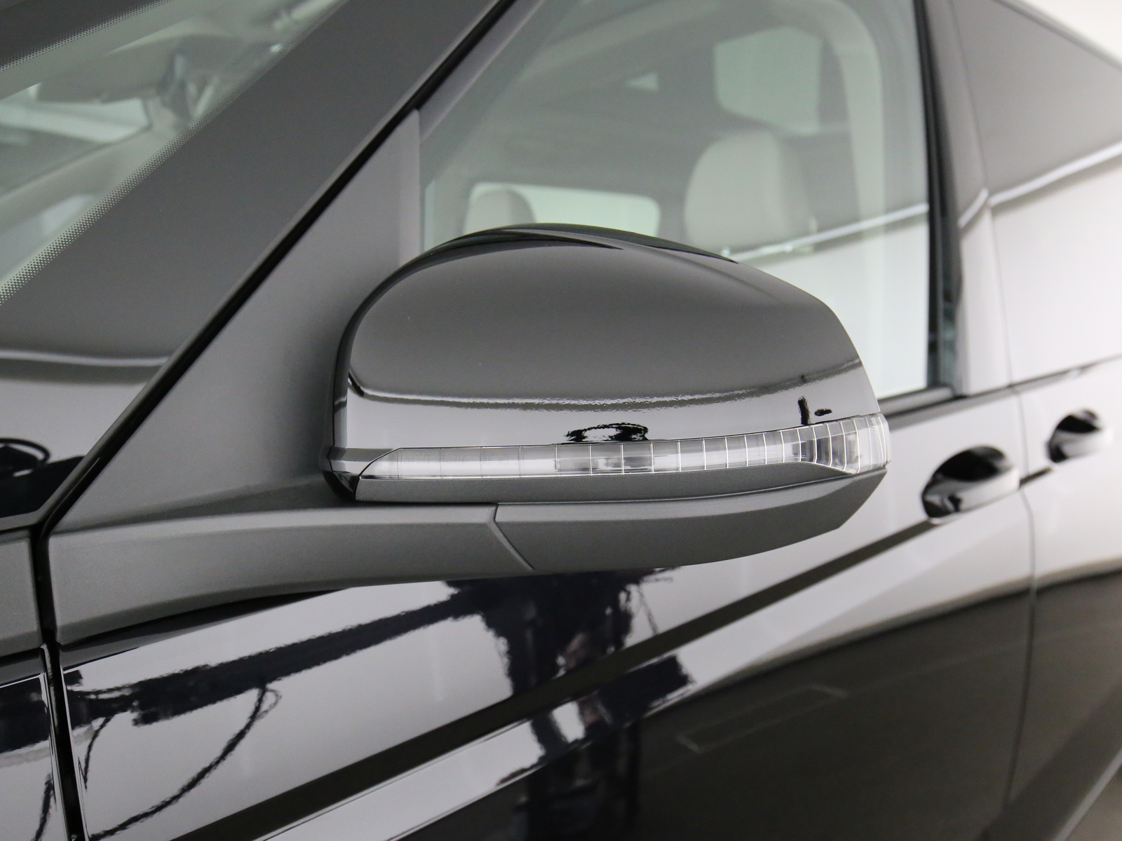 VW Multivan - Bild 20
