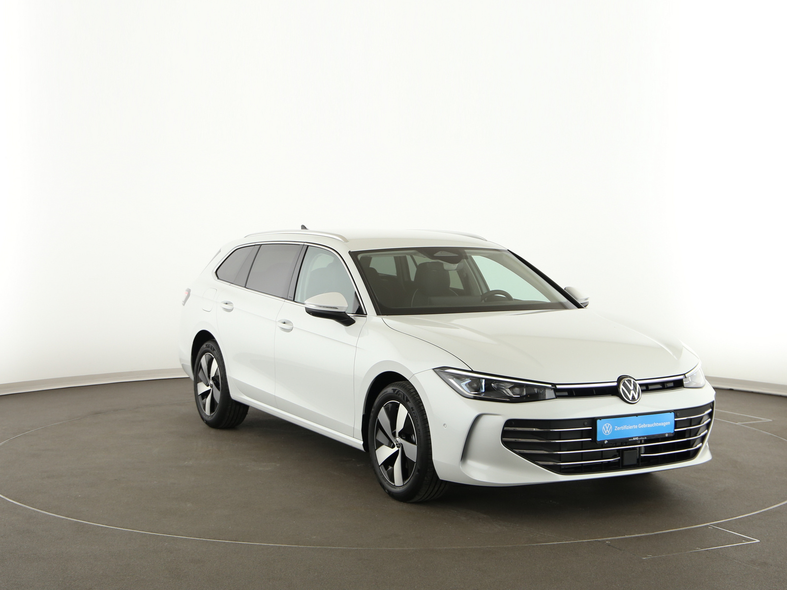 VW Passat Variant - Bild 8