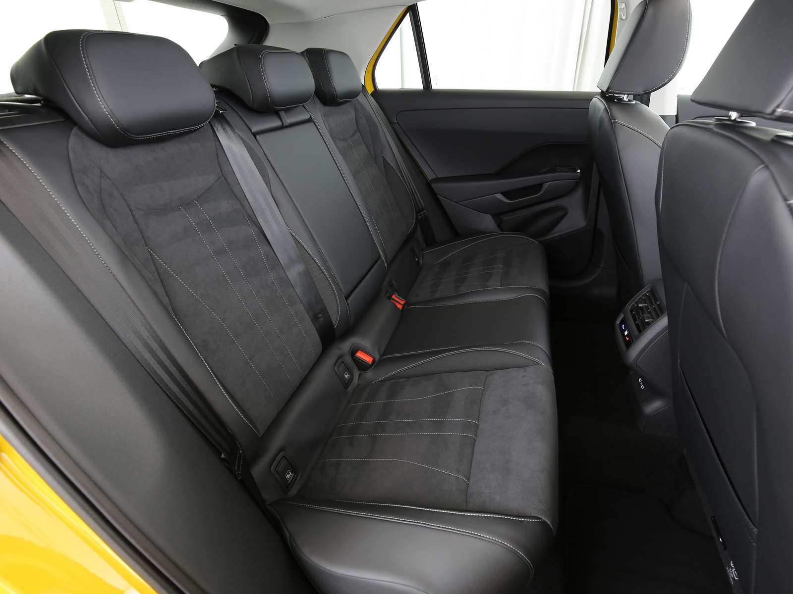 VW T-Roc - Bild 14