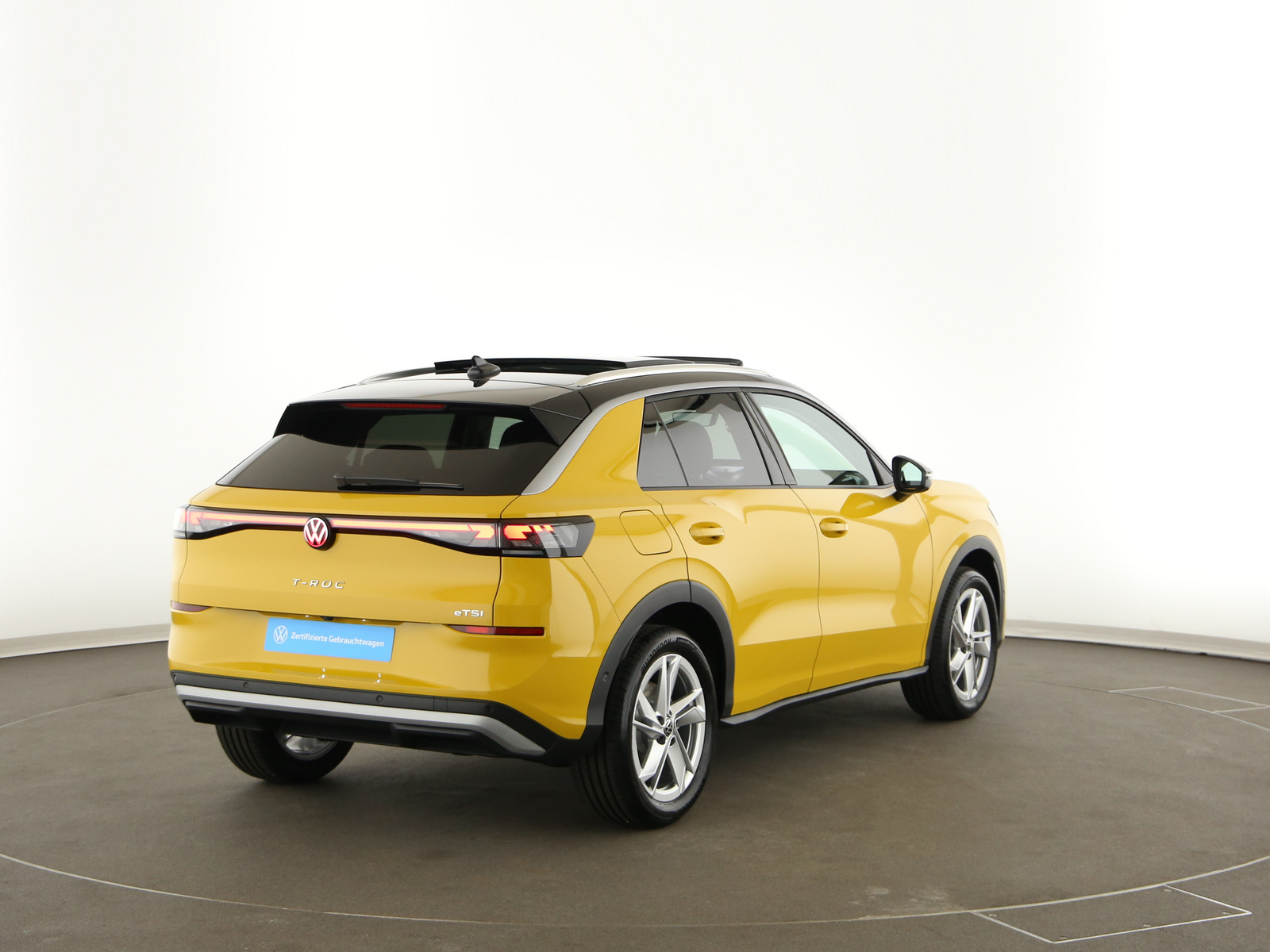 VW T-Roc - Bild 6