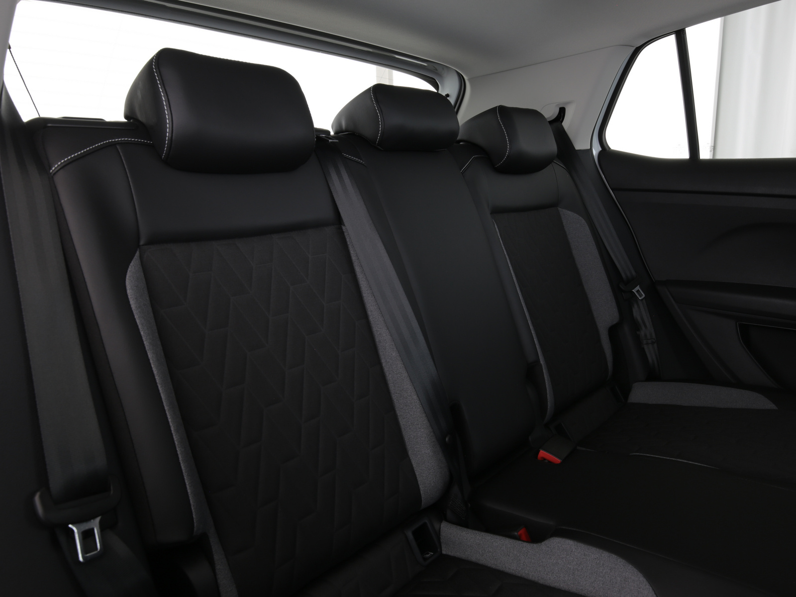 VW T-Cross - Bild 13