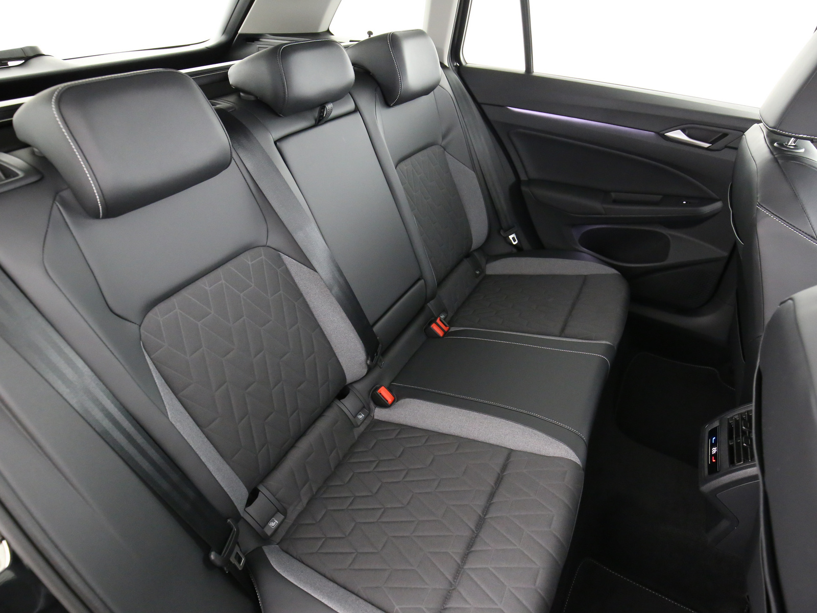 VW Golf VIII Variant - Bild 15