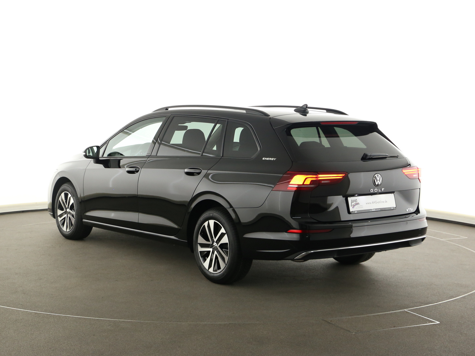 VW Golf VIII Variant - Bild 5
