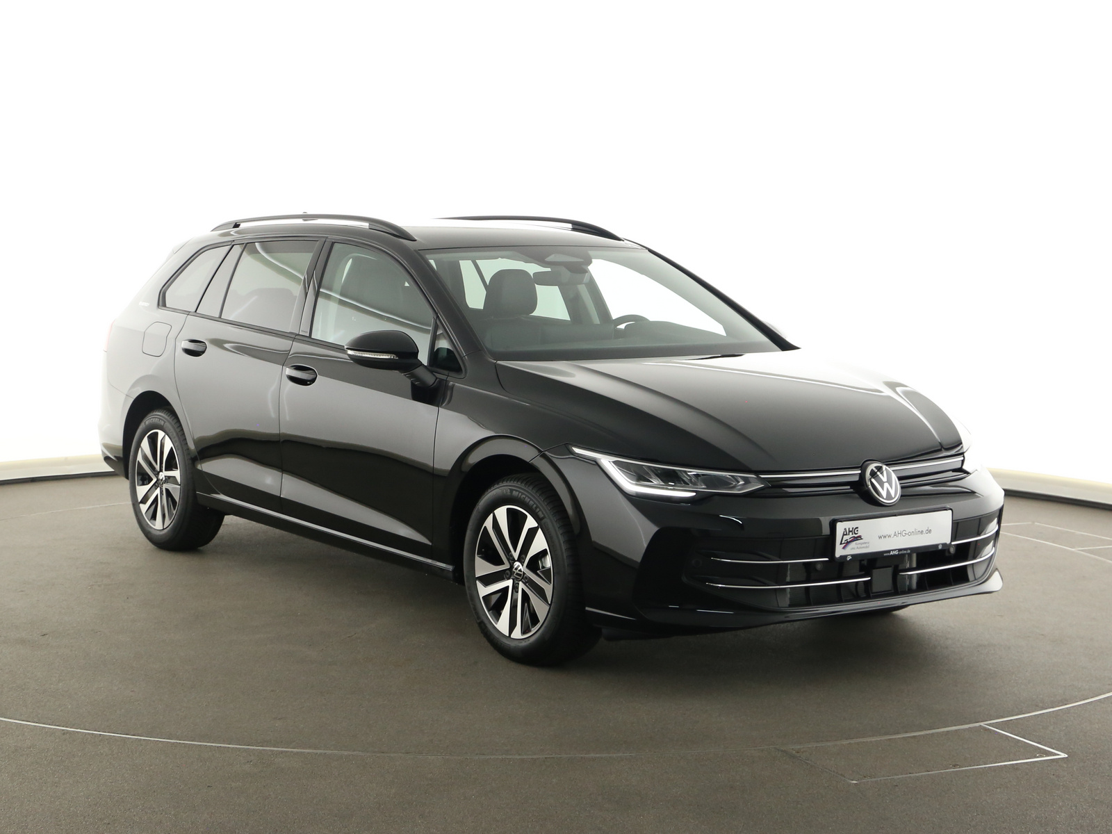 VW Golf VIII Variant - Bild 9