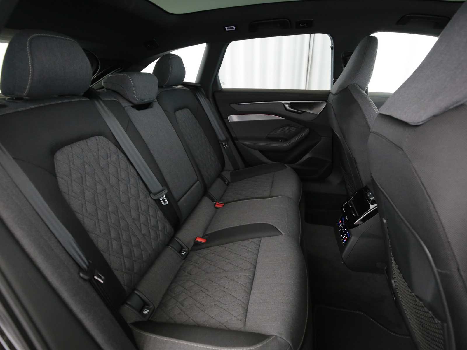 Audi A6 Avant - Bild 15