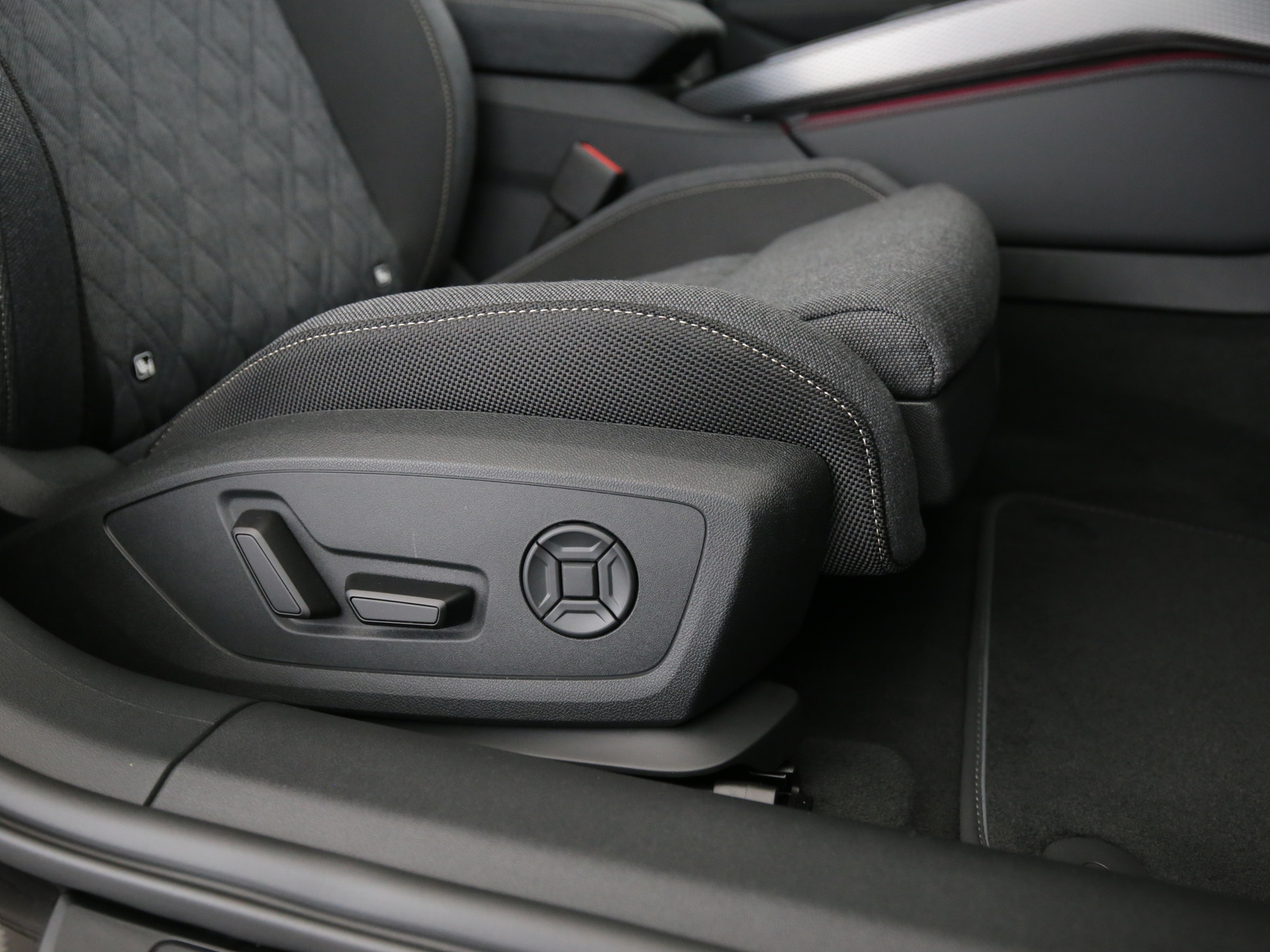 Audi A6 Avant - Bild 16