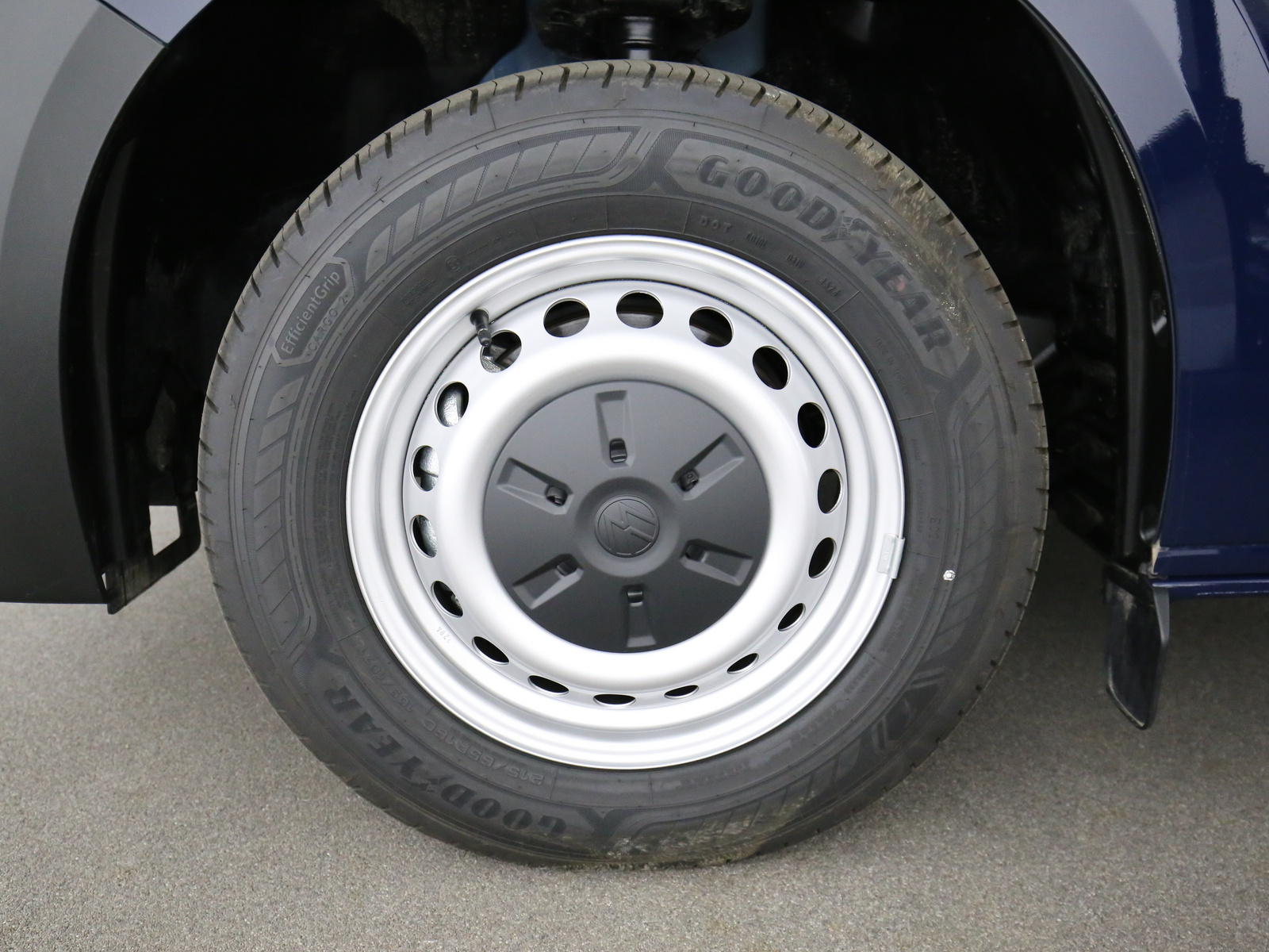 VW T7 Commerce - Bild 19