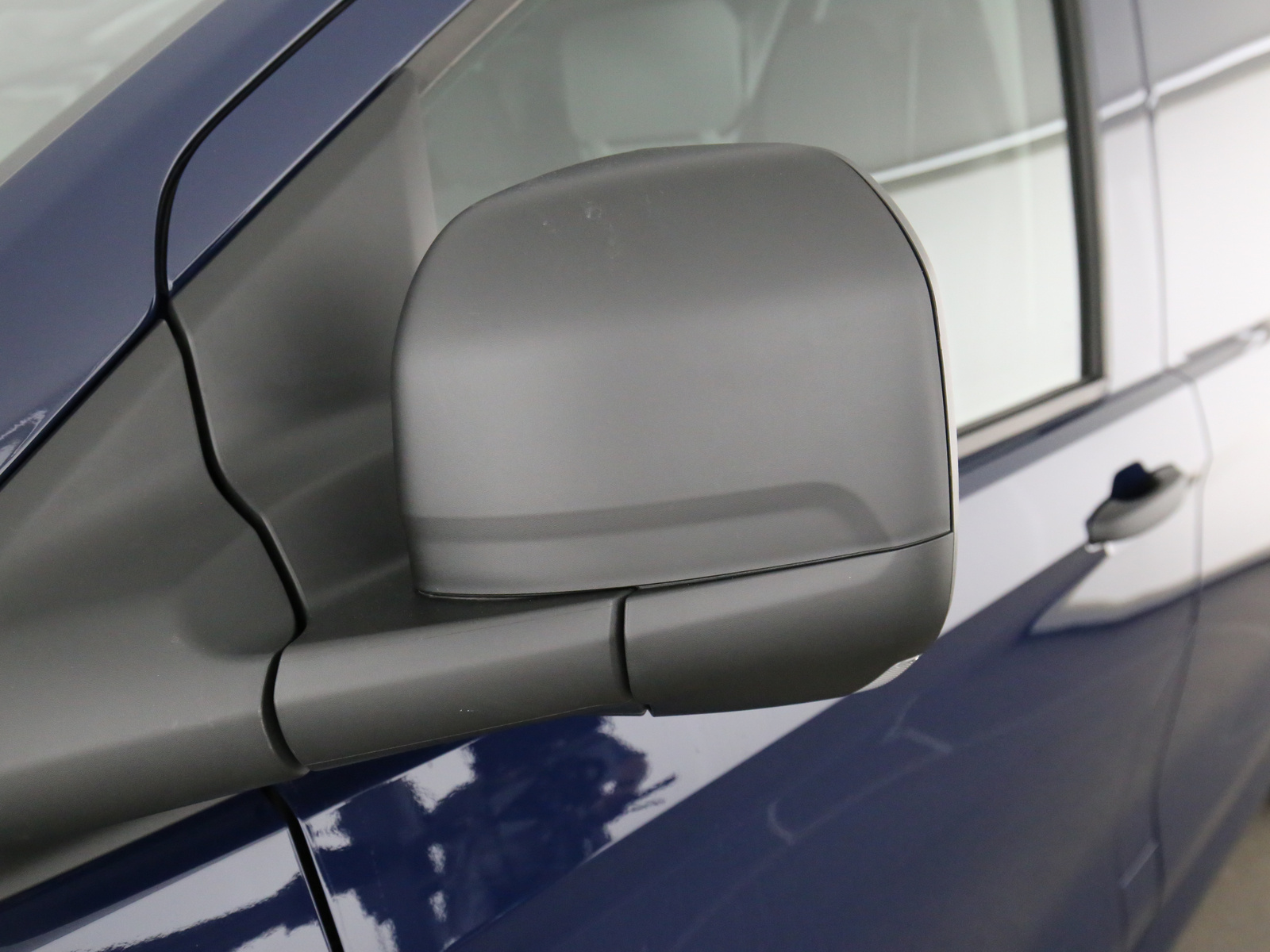 VW T7 Commerce - Bild 20
