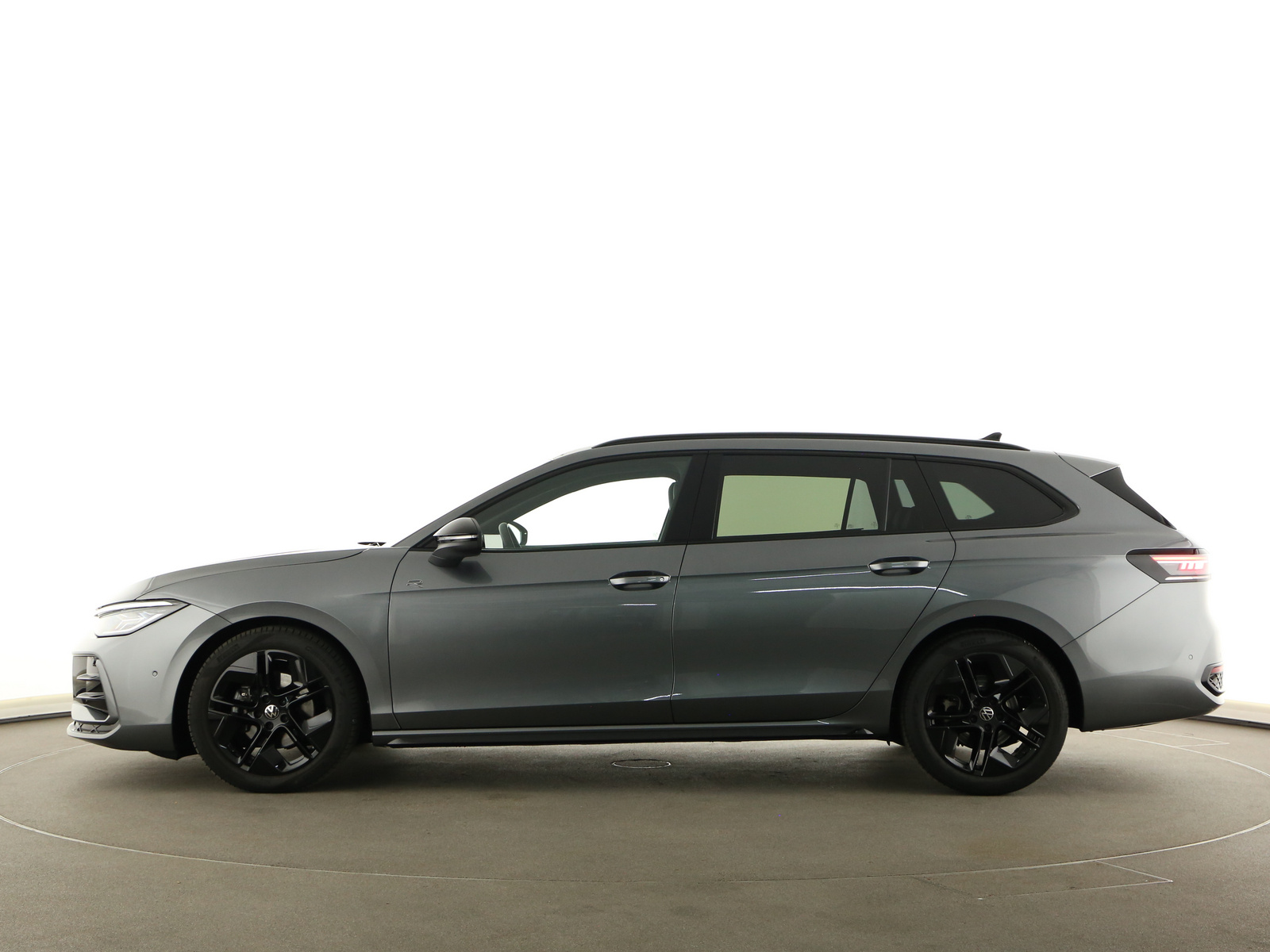 VW Passat Variant - Bild 4