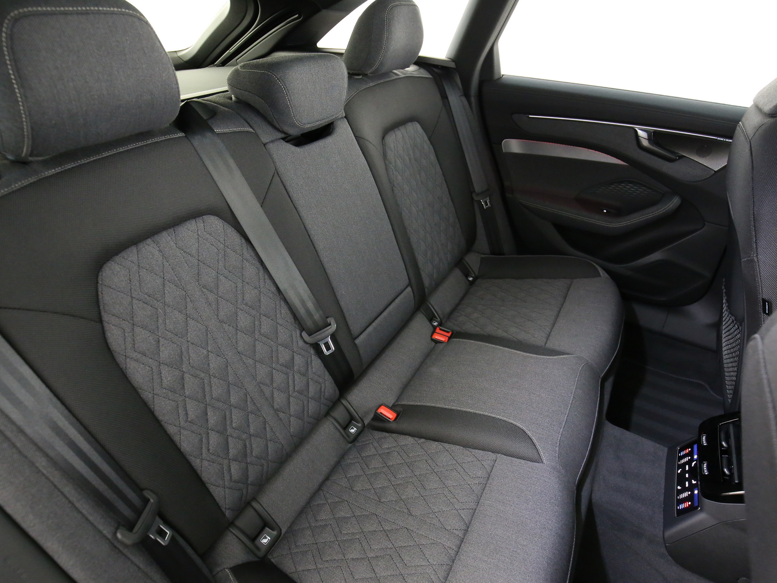 Audi A6 Avant - Bild 15
