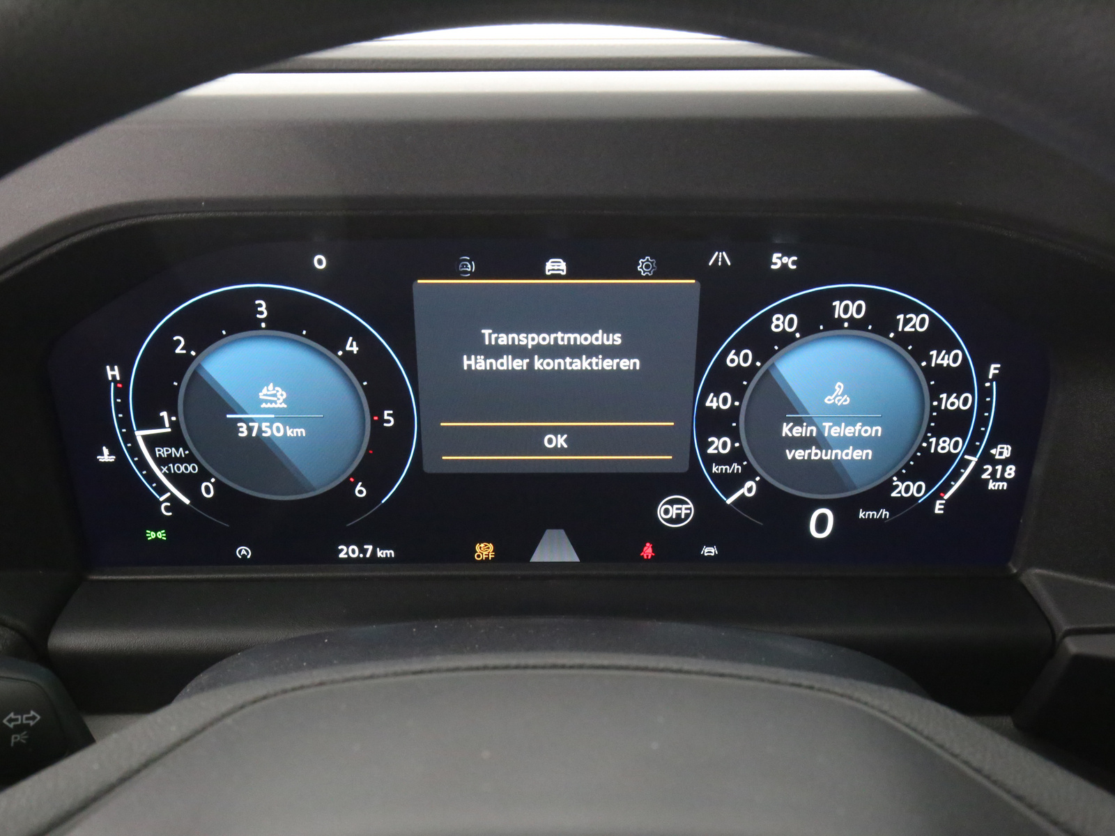 VW T7 Commerce - Bild 12