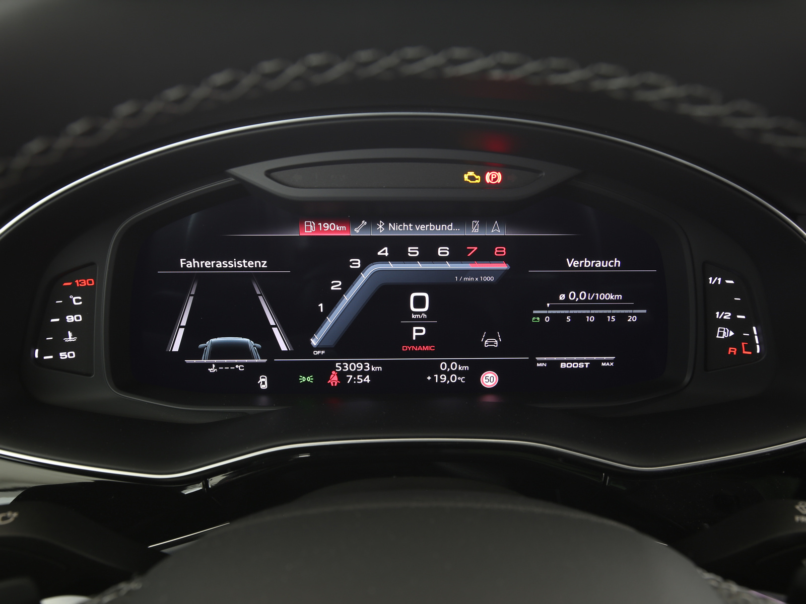 Audi SQ8 - Bild 12